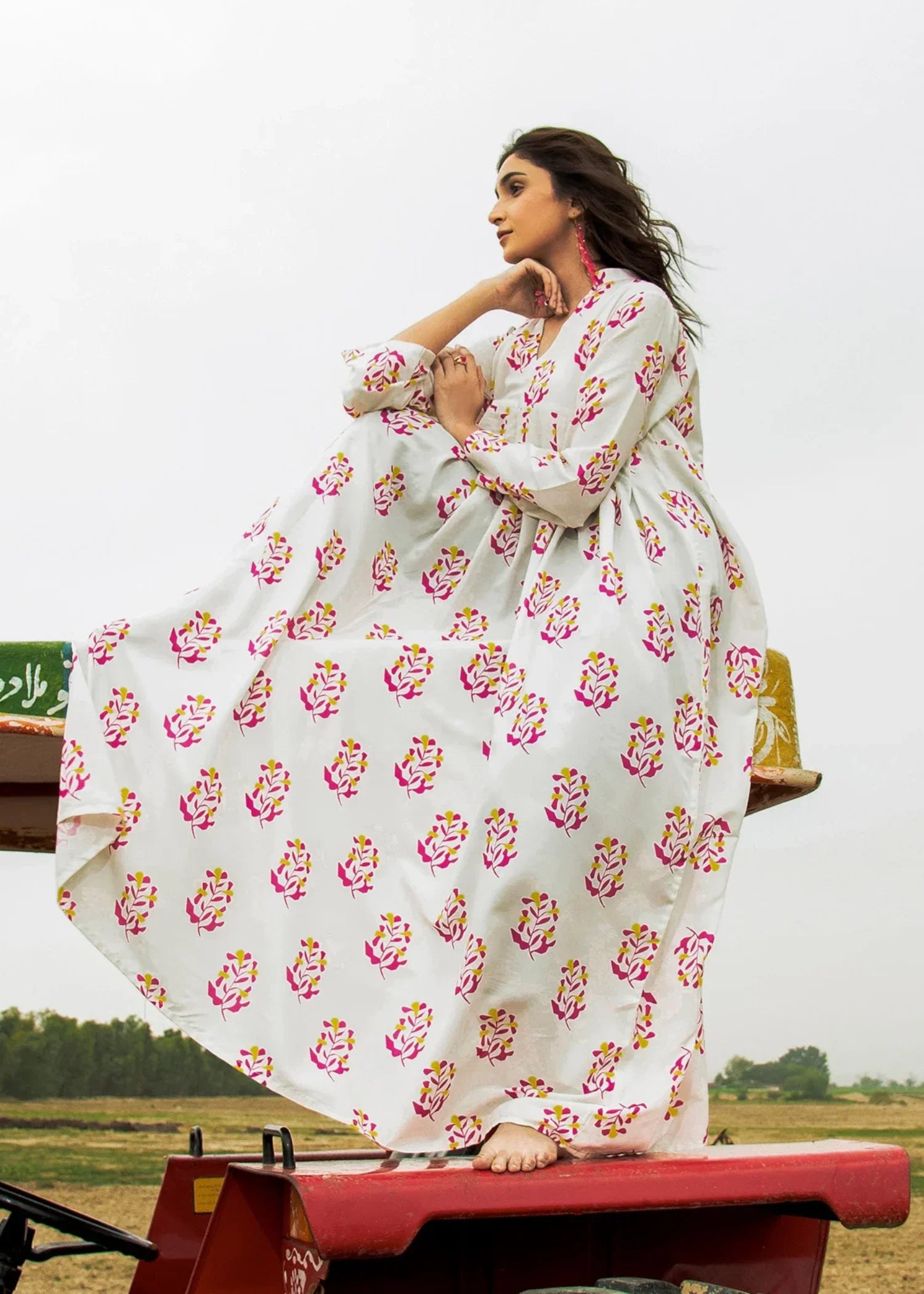 poly lawn Maxi in White