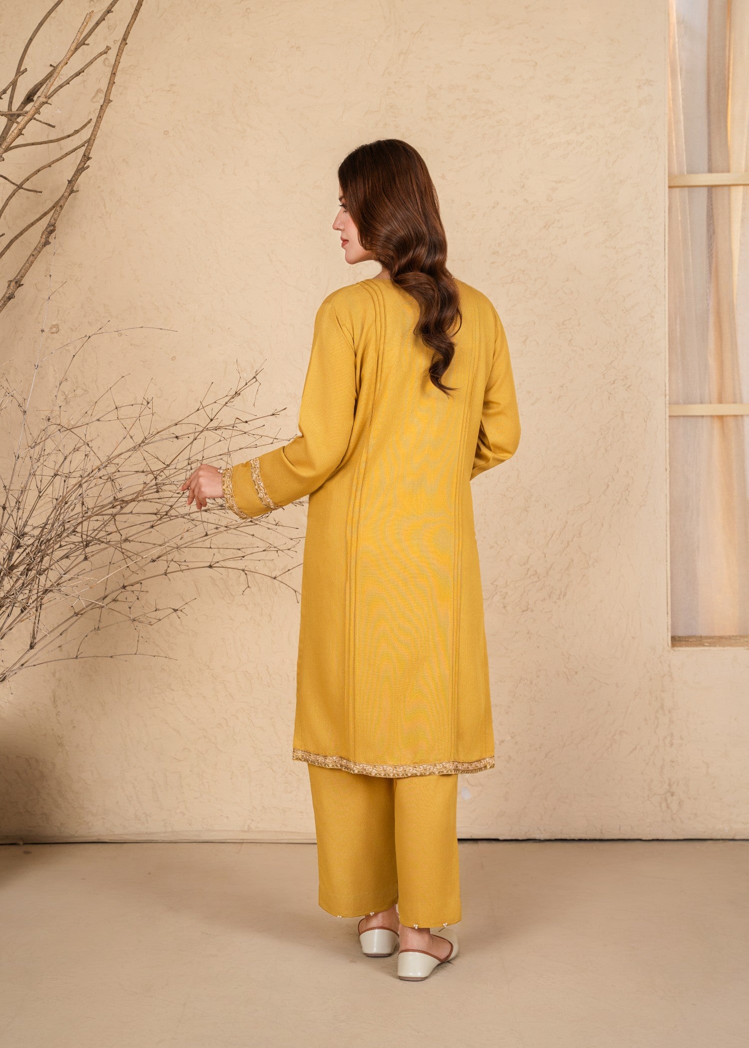 karandi Kurta Set in Gold