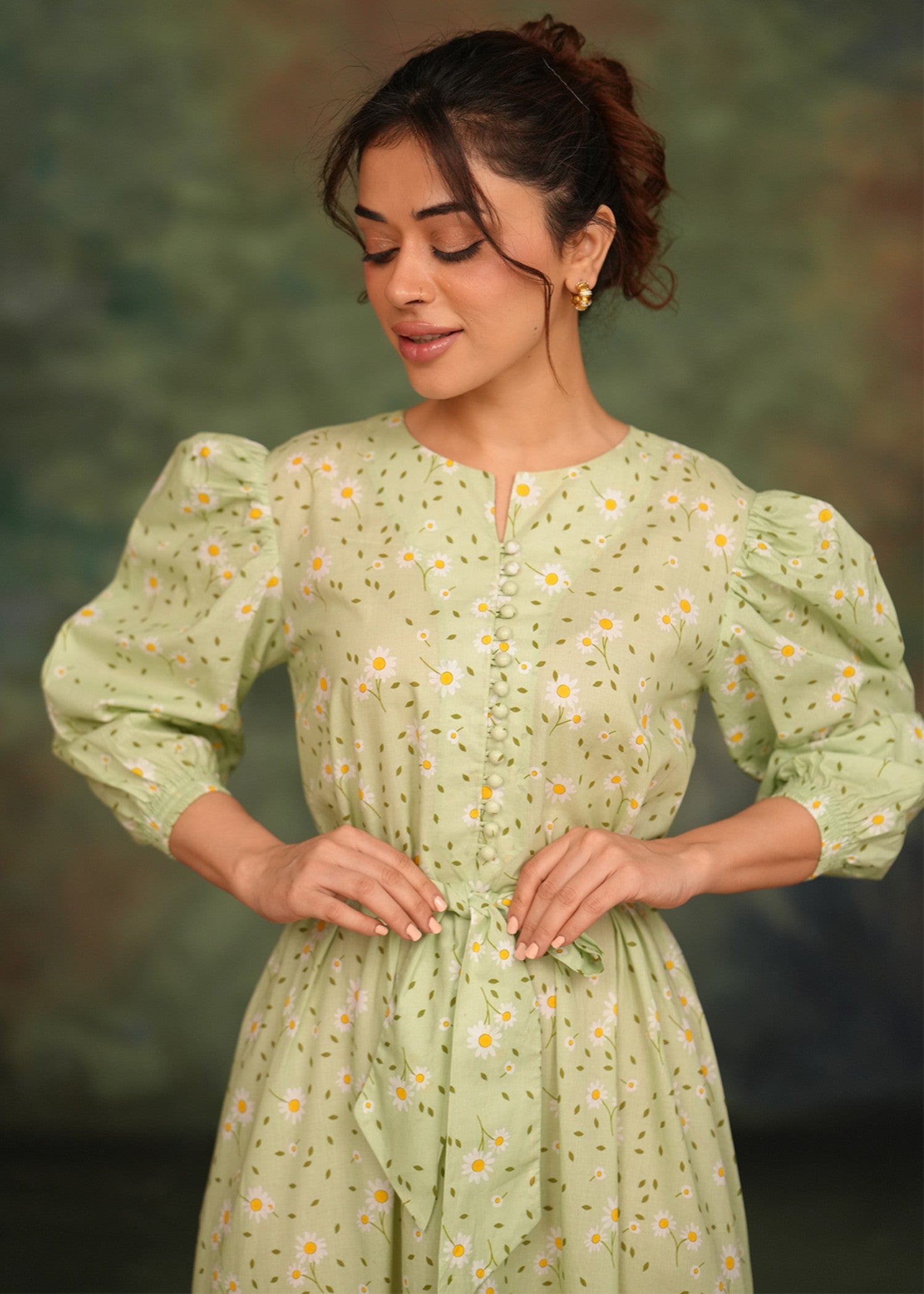 lawn Maxi in Pistachio green