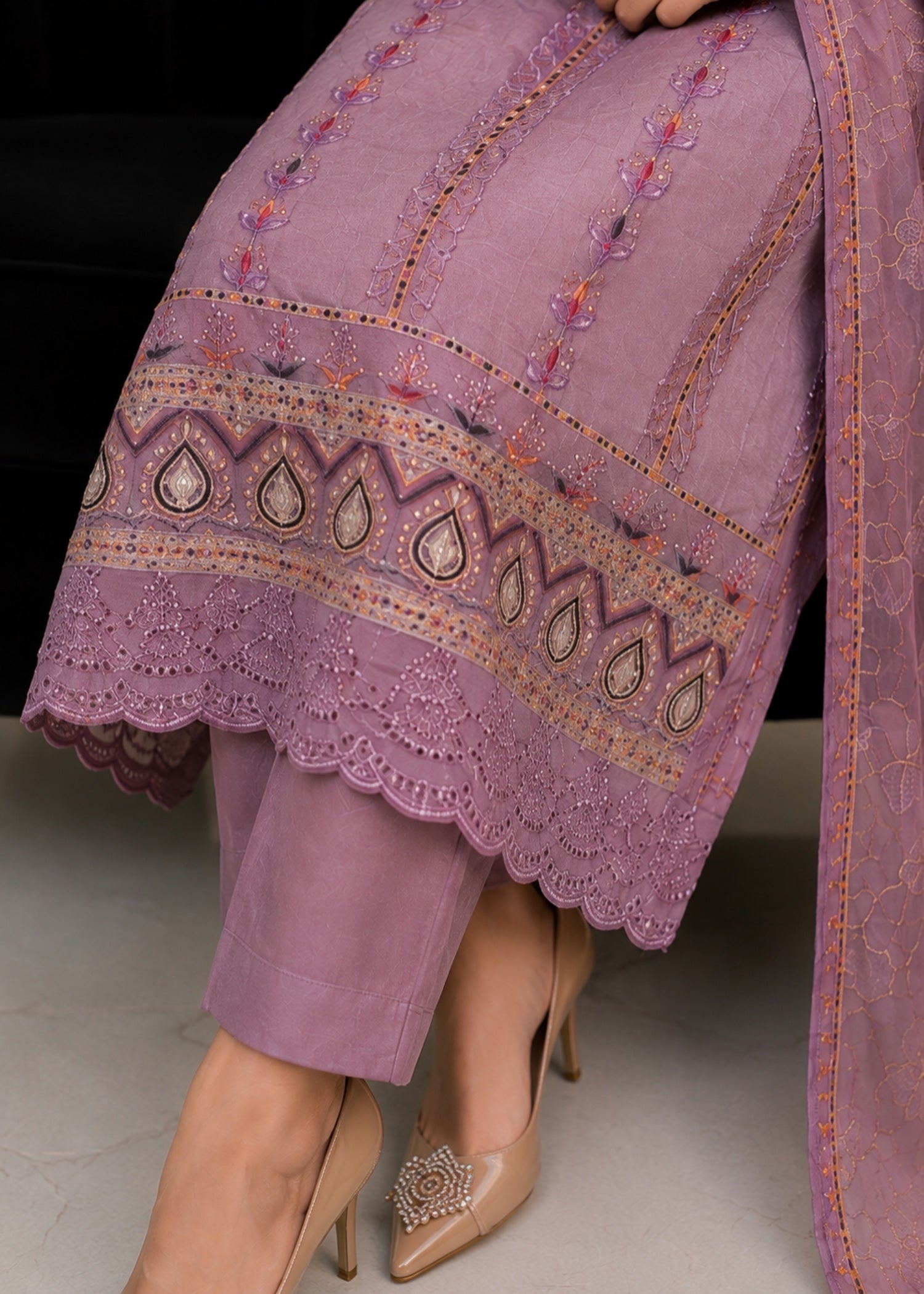 zari embroidered organza Kurta Set in Heathered lilac