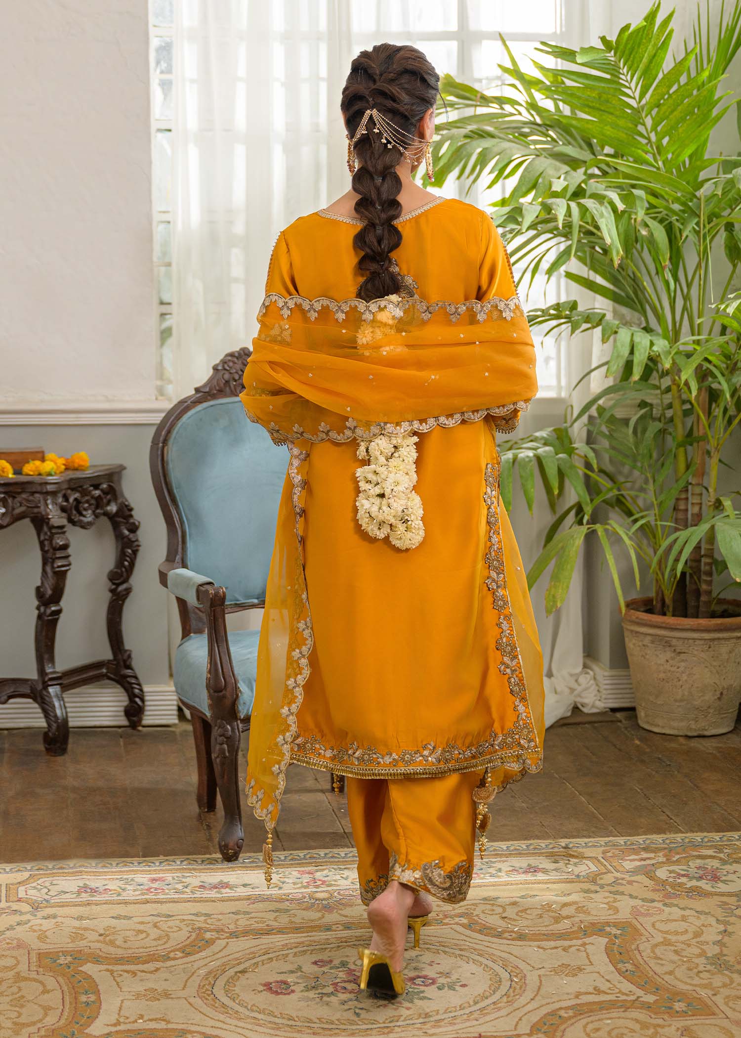 charmuse/shamooz Kurta Set in Mustard