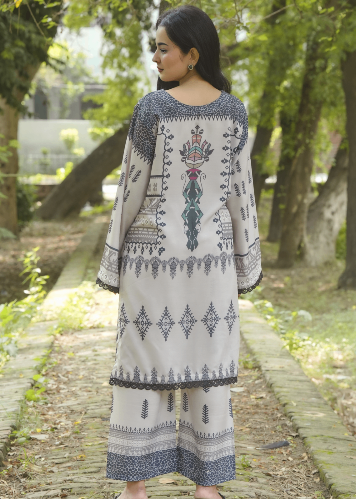 poly silk Kurta Set in Gainsboro