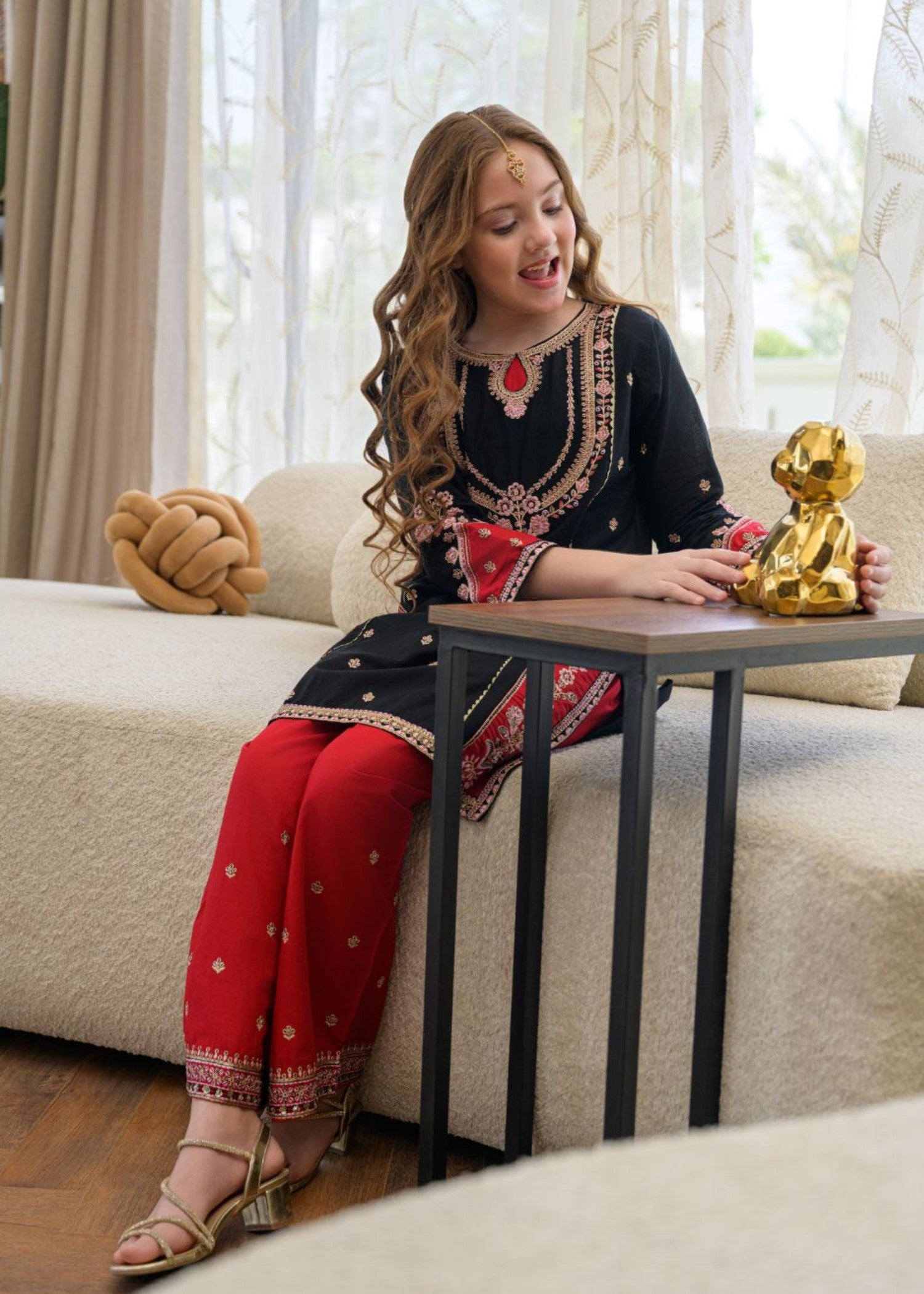 lawn Kurta Set in Black, red