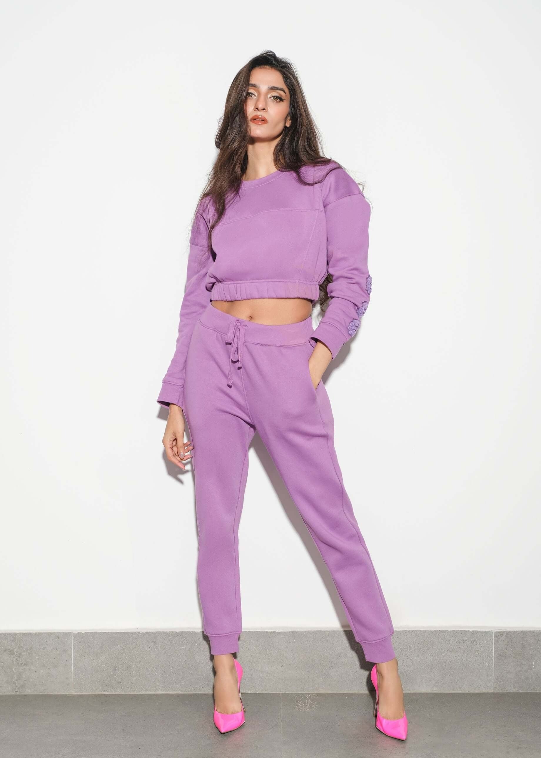 fleece Sweatshirt in Purple