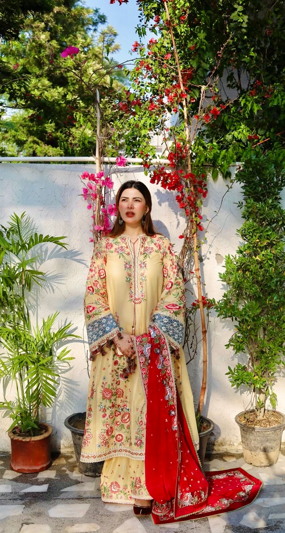 Luxury Lawn Eid Edit – Zubdah