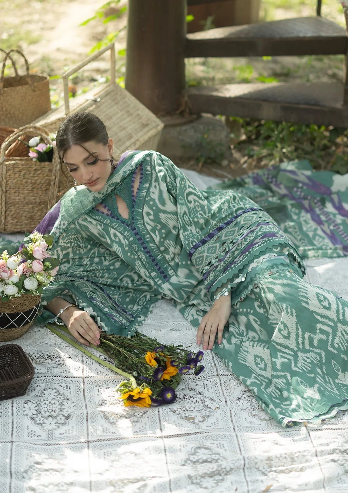 Bridgerton Prints Lawn – EPB-1A NIA MARE