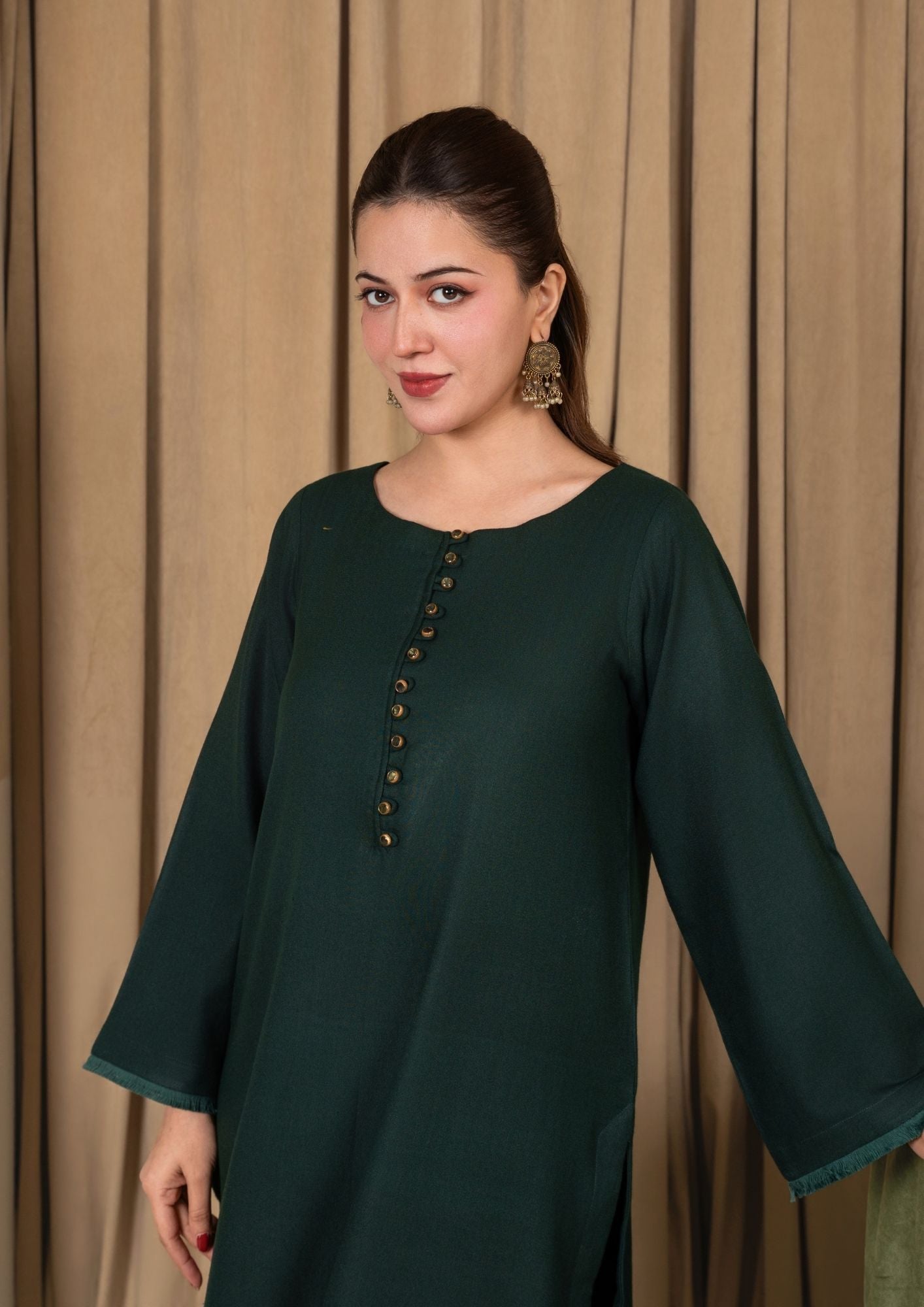 dhanak wool Kurta Set in Bottle green