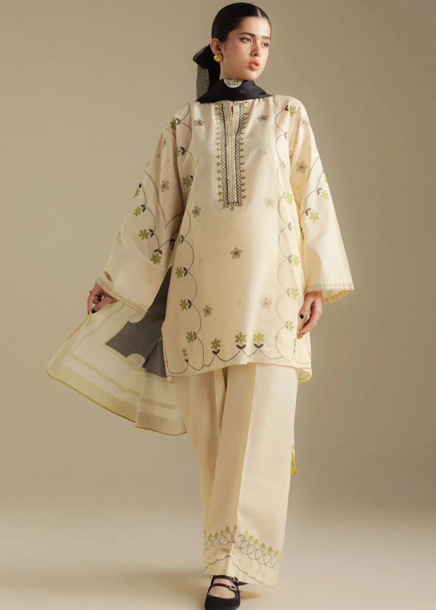 slub khaddar Kurta Set in Beige