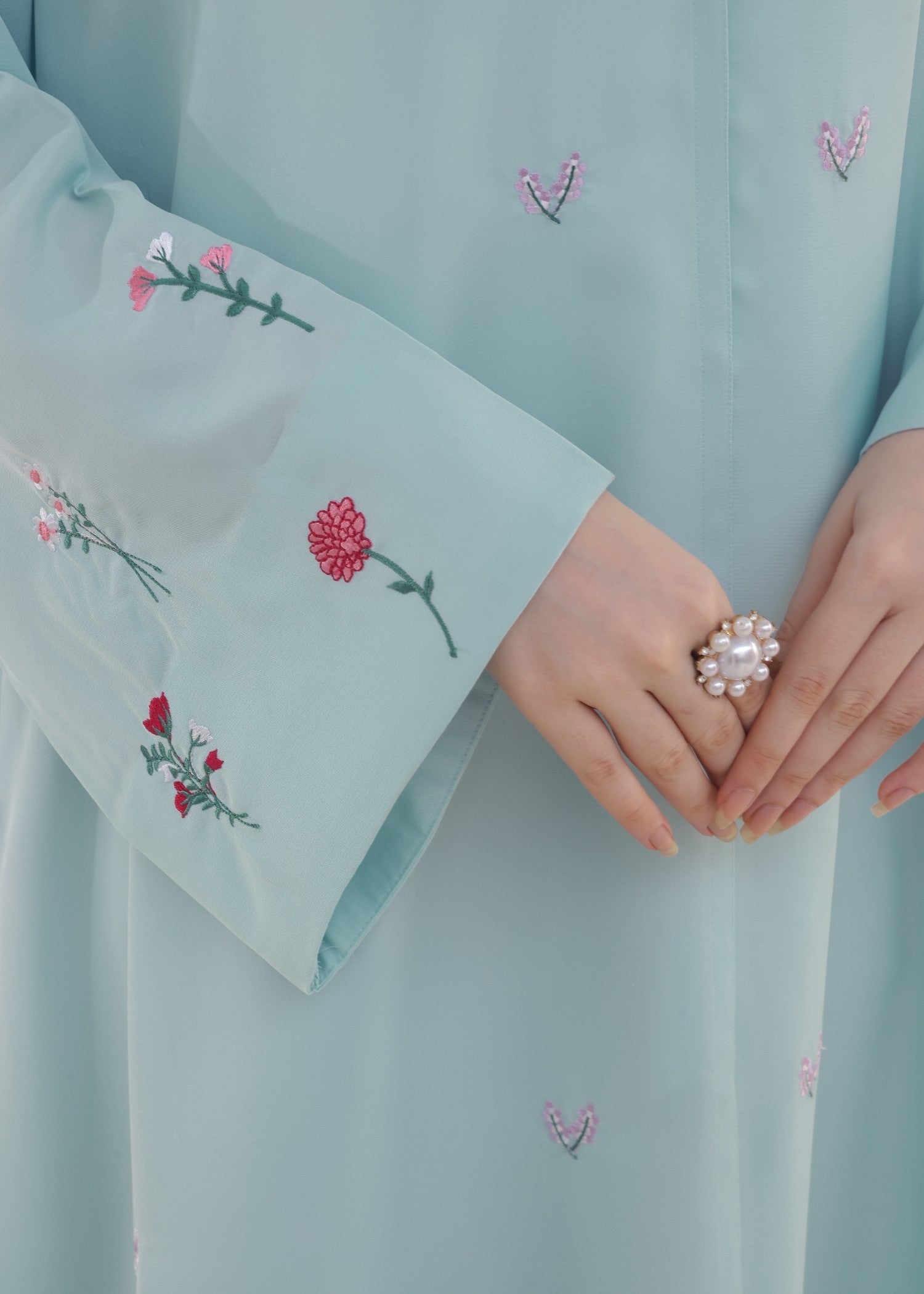 nidha Abaya in Frost blue