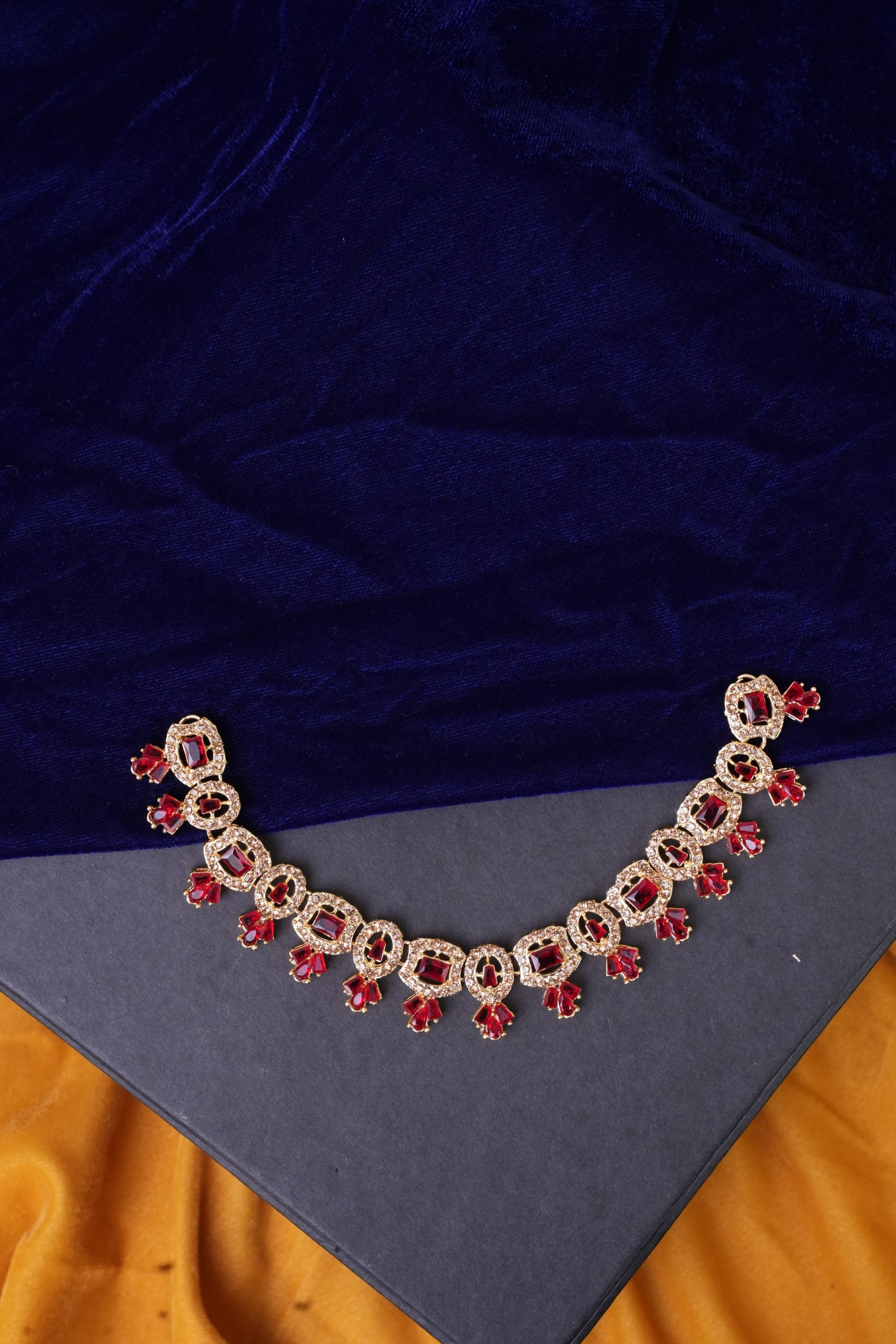 Jewelry Set in Red, maroon, gold Color by - Trendy Women Jewelry Set ARE3241