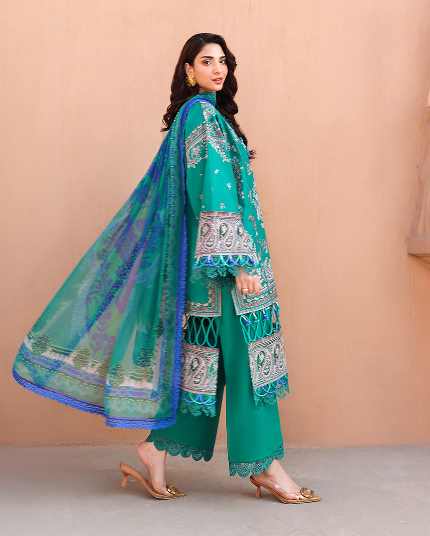 Reveire Lawn – Moonveil