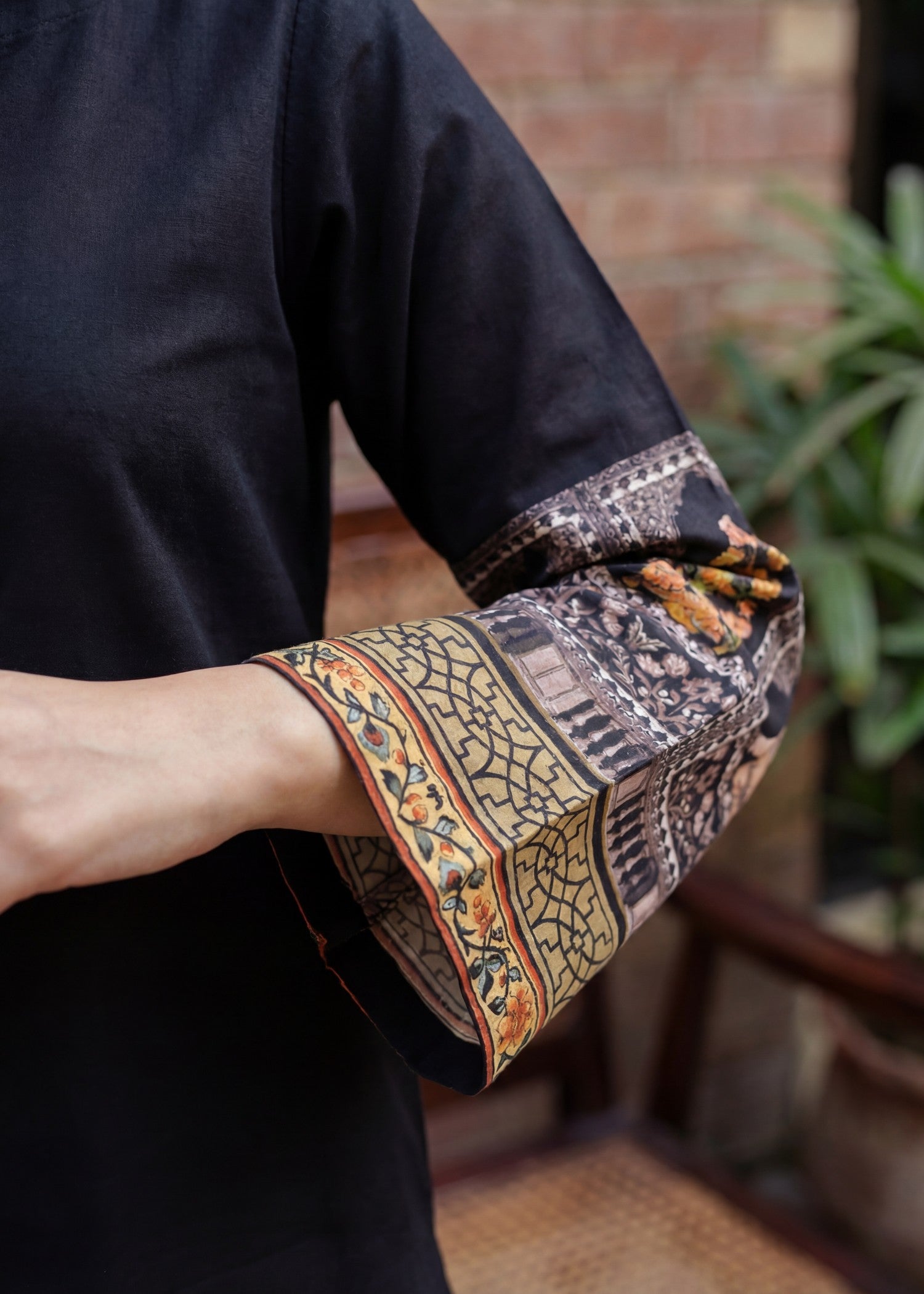 textured lawn Kurta Set in Black