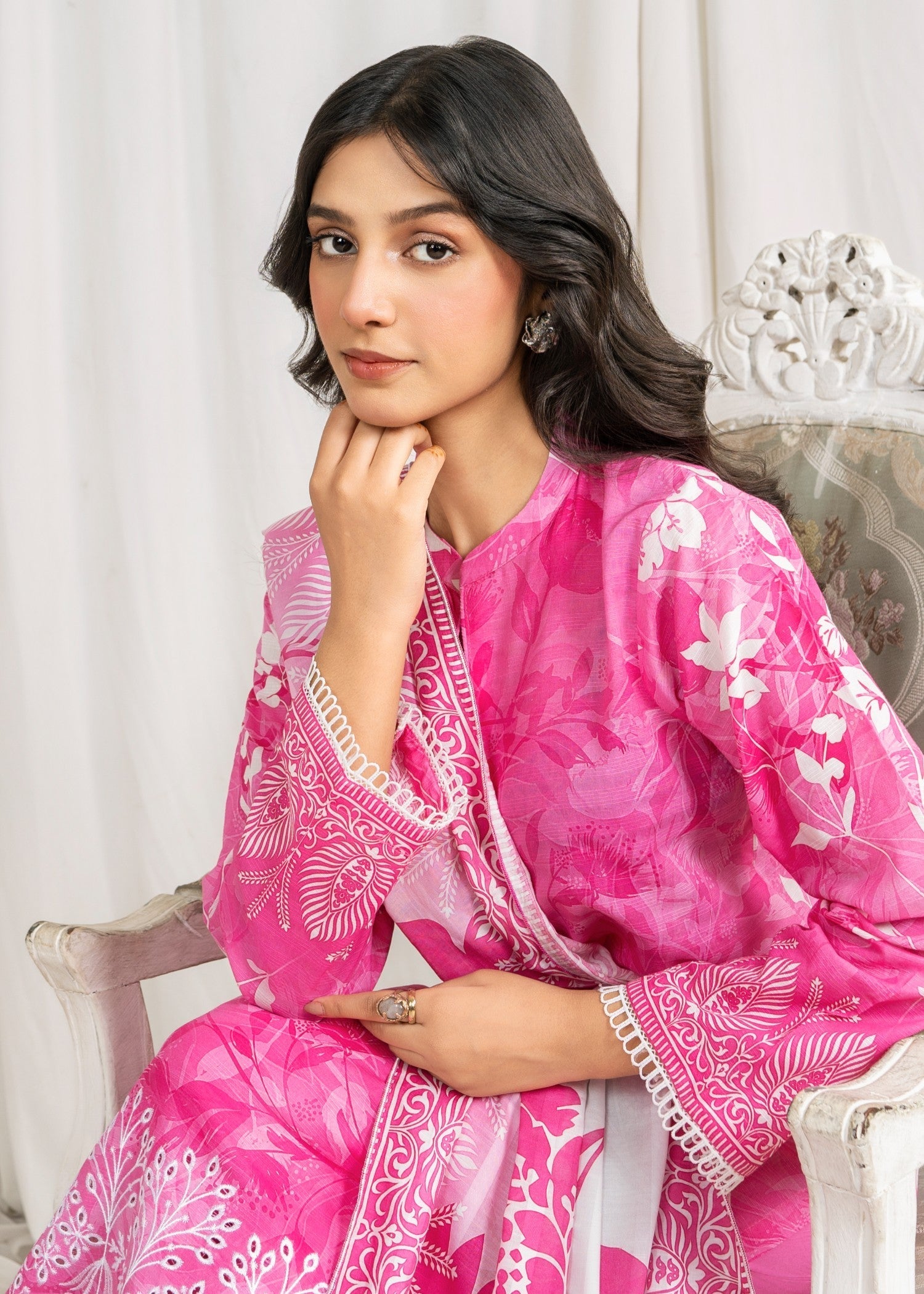 lawn Kurta Set in Hot pink red