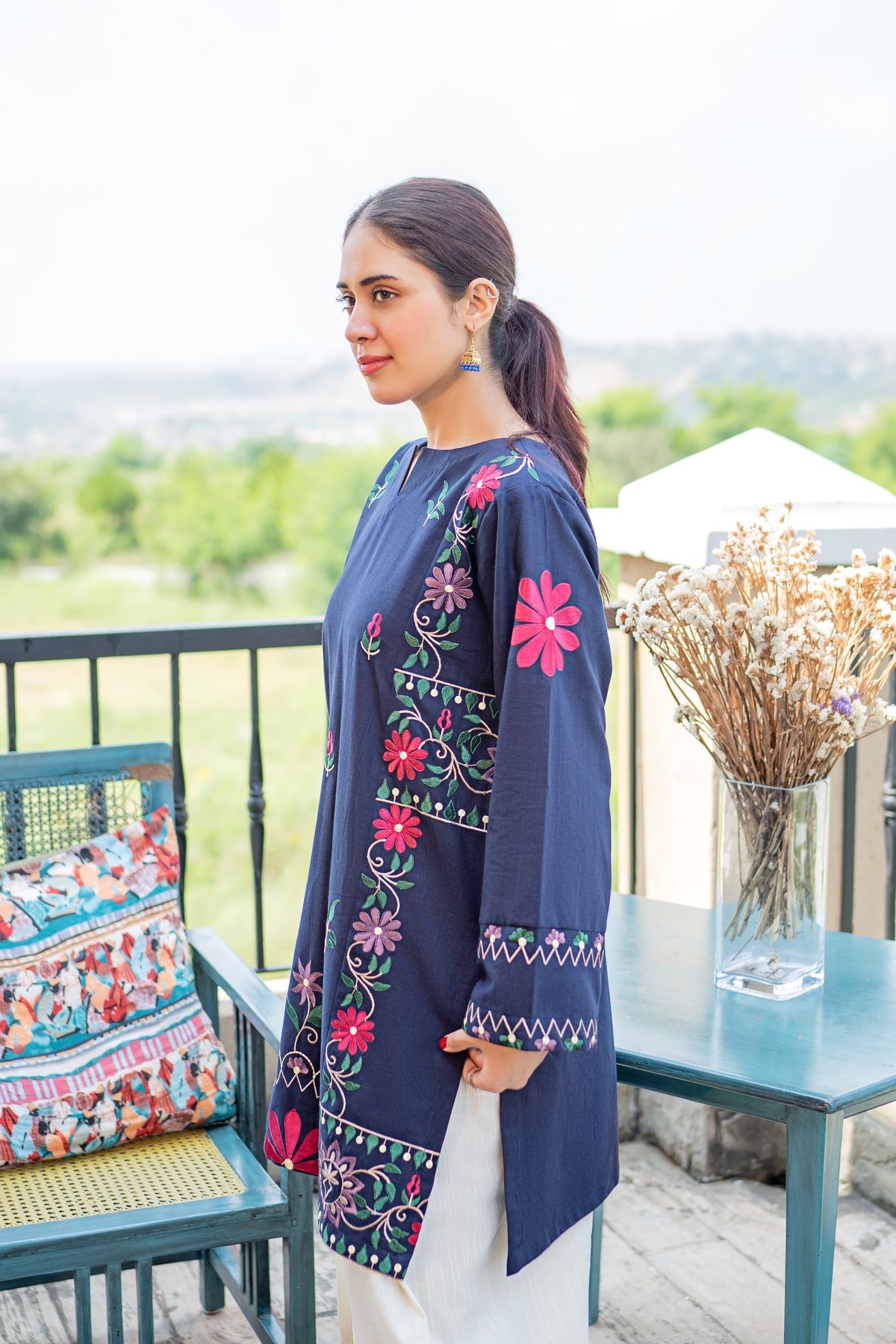 slub khaddar Kurta Set in Off-white, navy blue