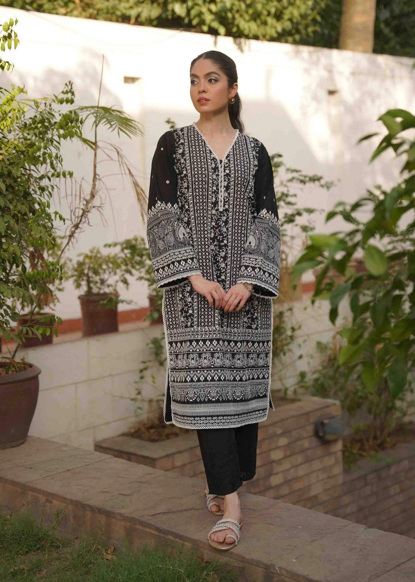 cotton Kurti in Jet black