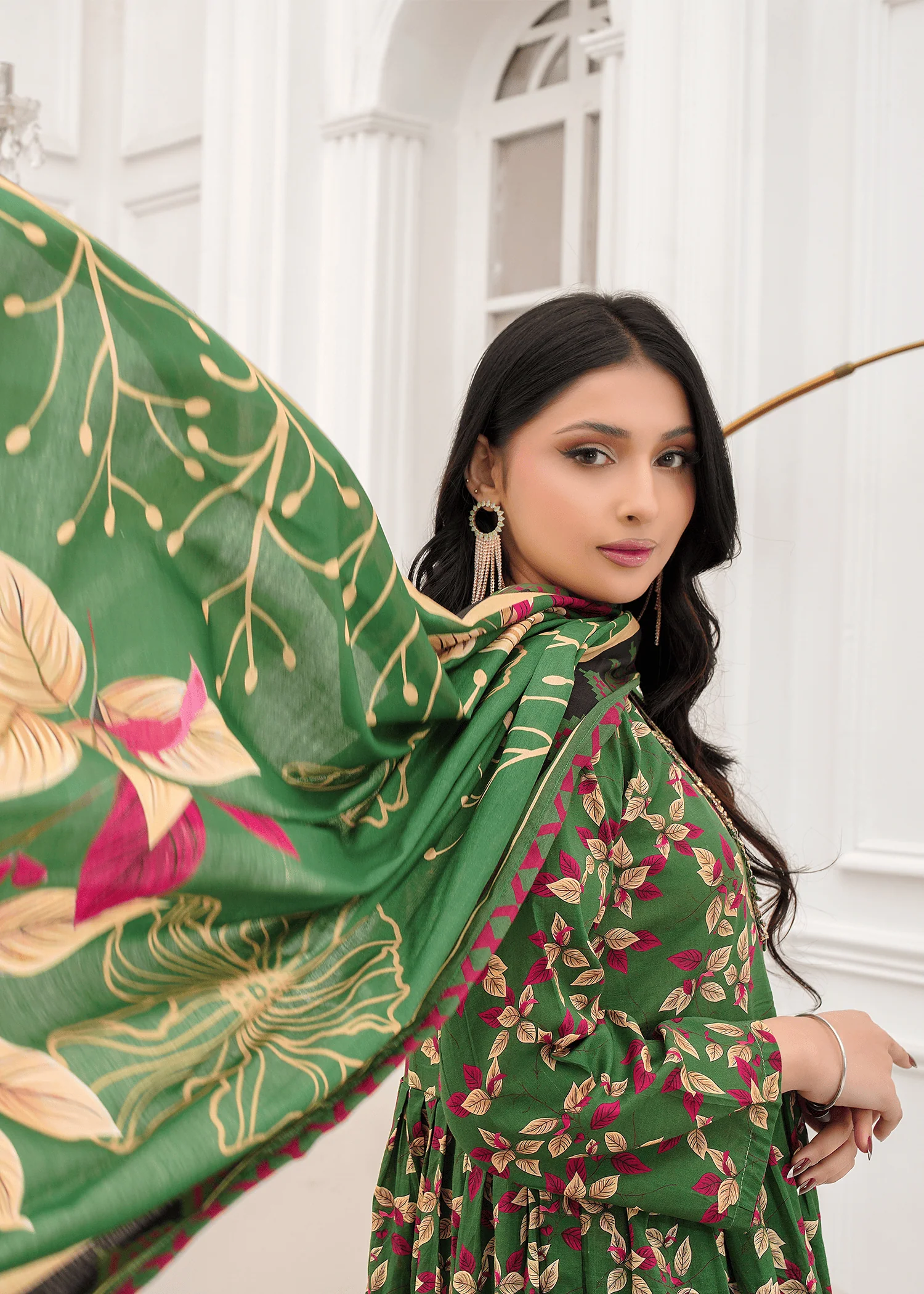 lawn Pishwas in Green