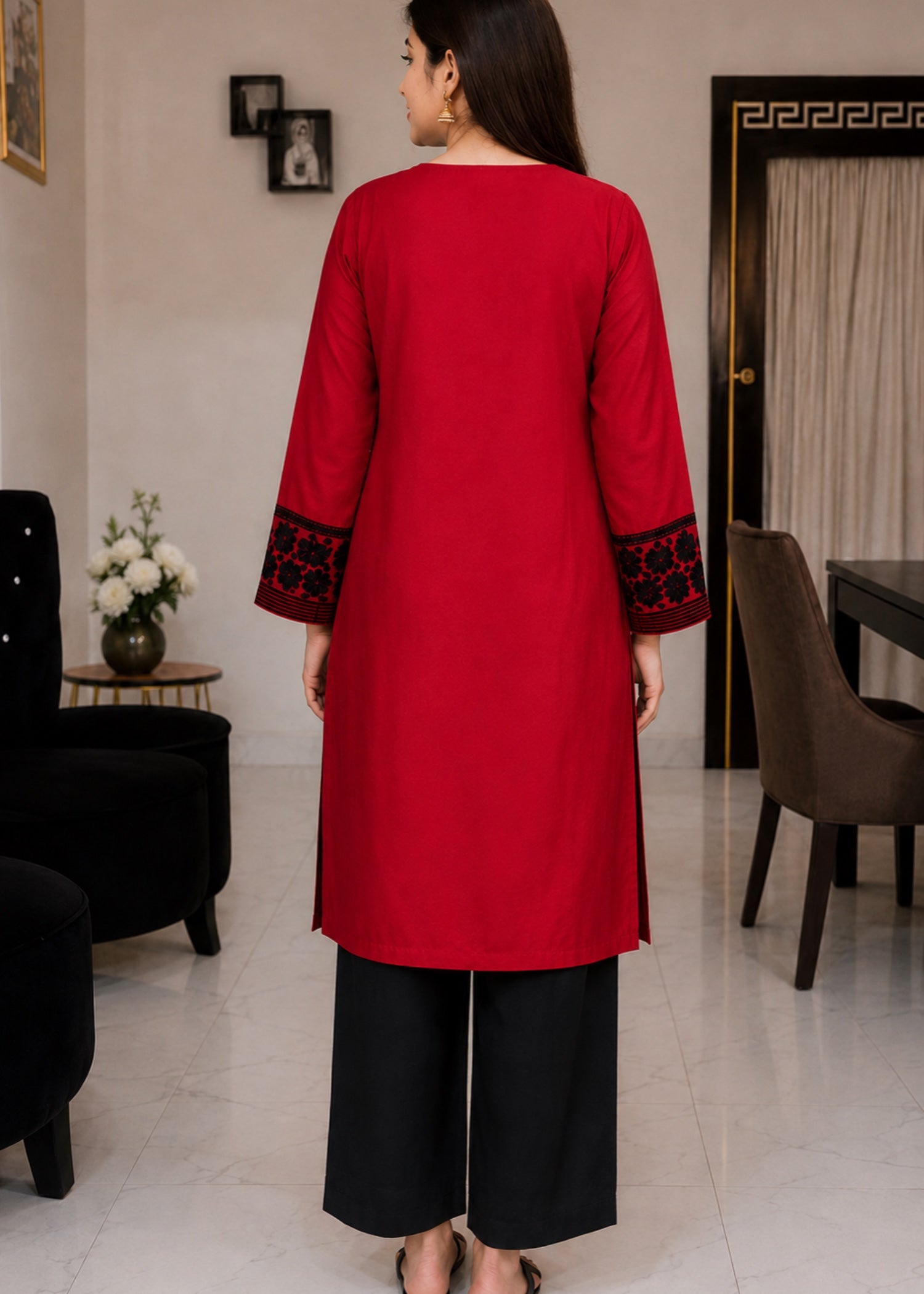 satin silk Kurta Set in Black, crimson