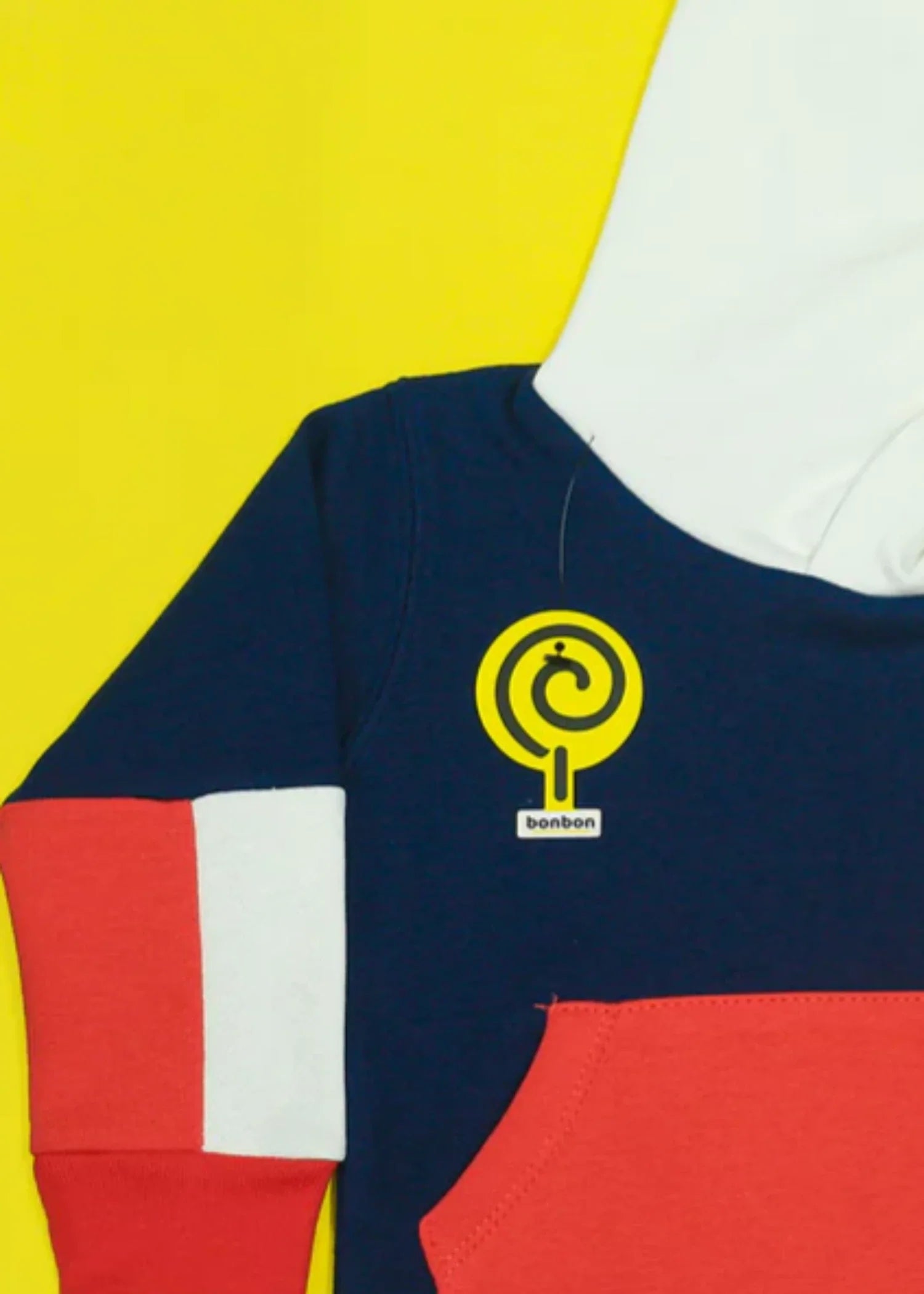 fleece Hoodie in Navy blue, white
