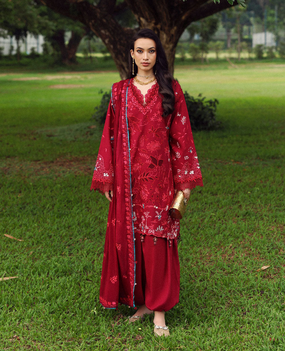 Lilas Lawn – Isara