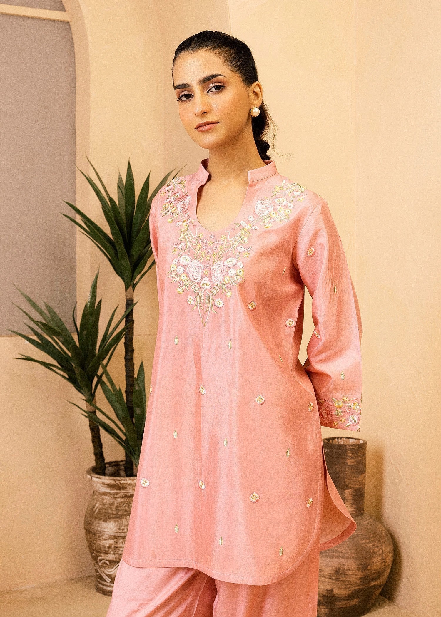 medium silk Kurta Set in Peach pink