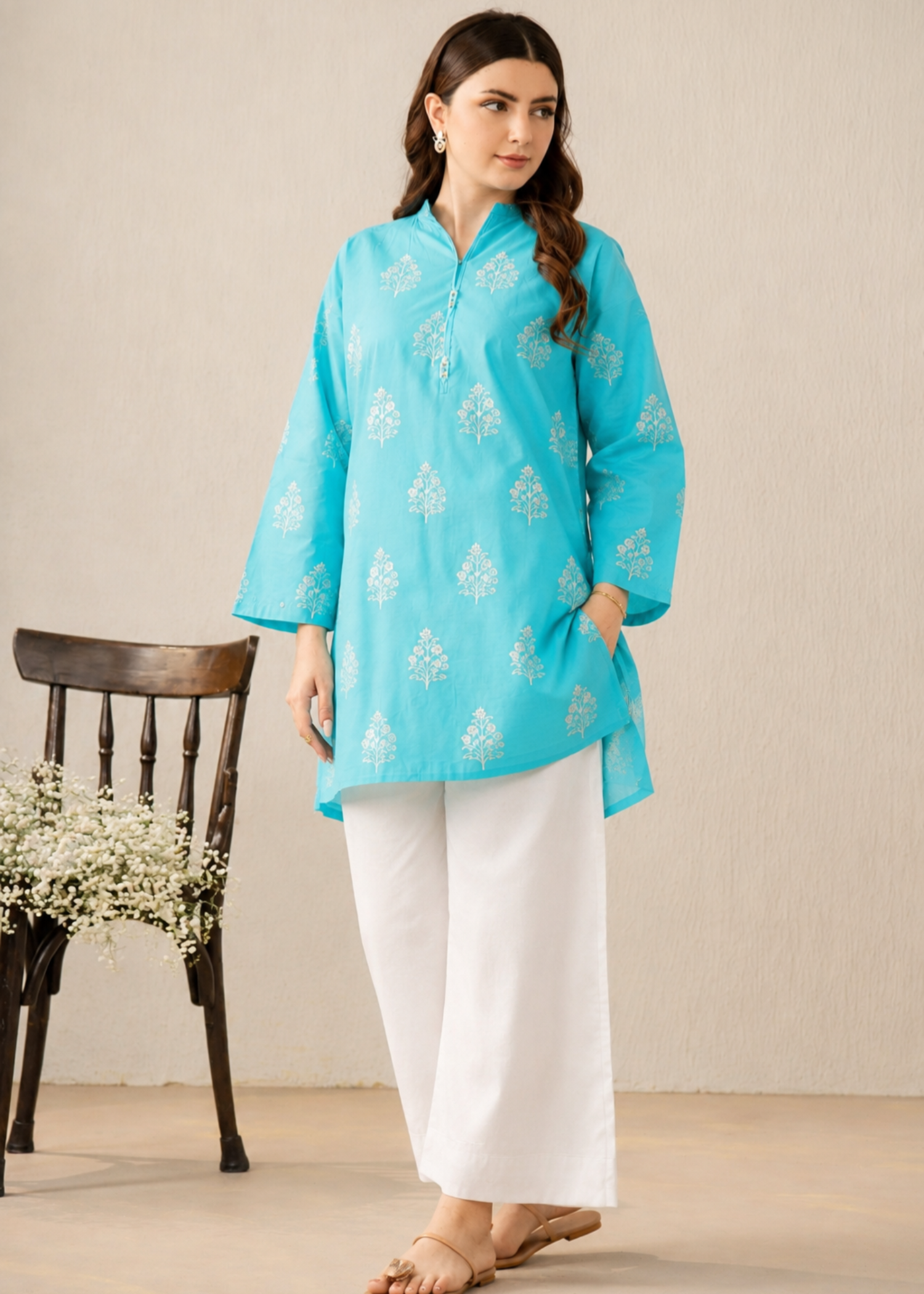 lawn Kurta Set in Turquoise