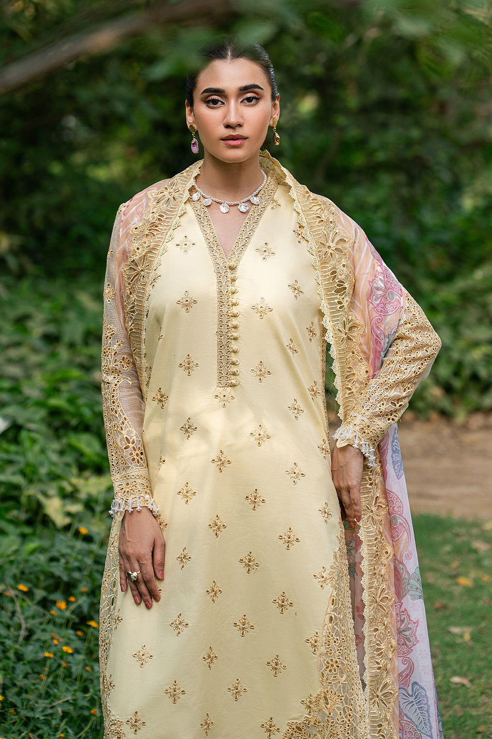 Luxury Lawn – LISIANTHUS - MSU0634