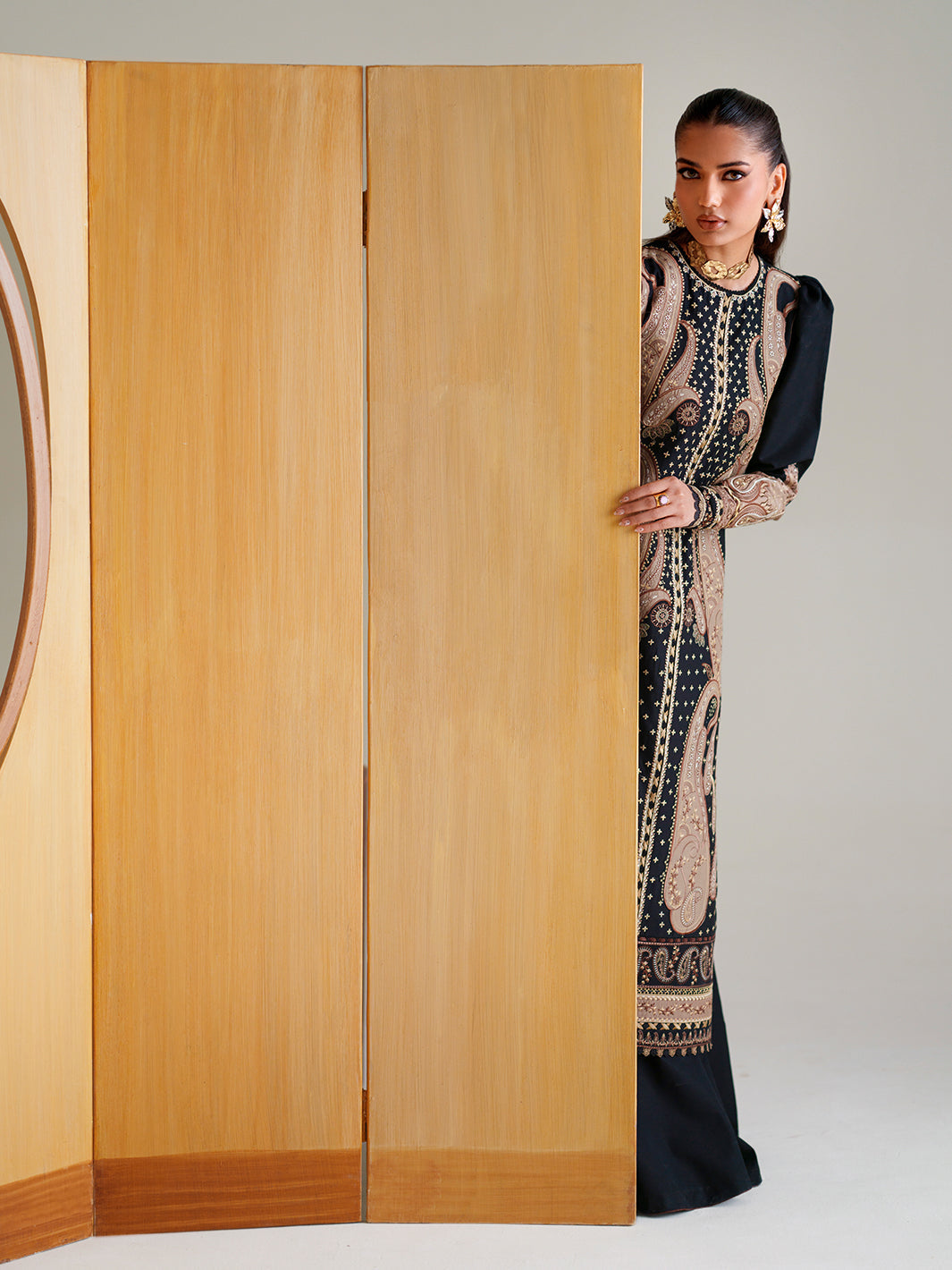 Amour Luxury Lawn – 185-B