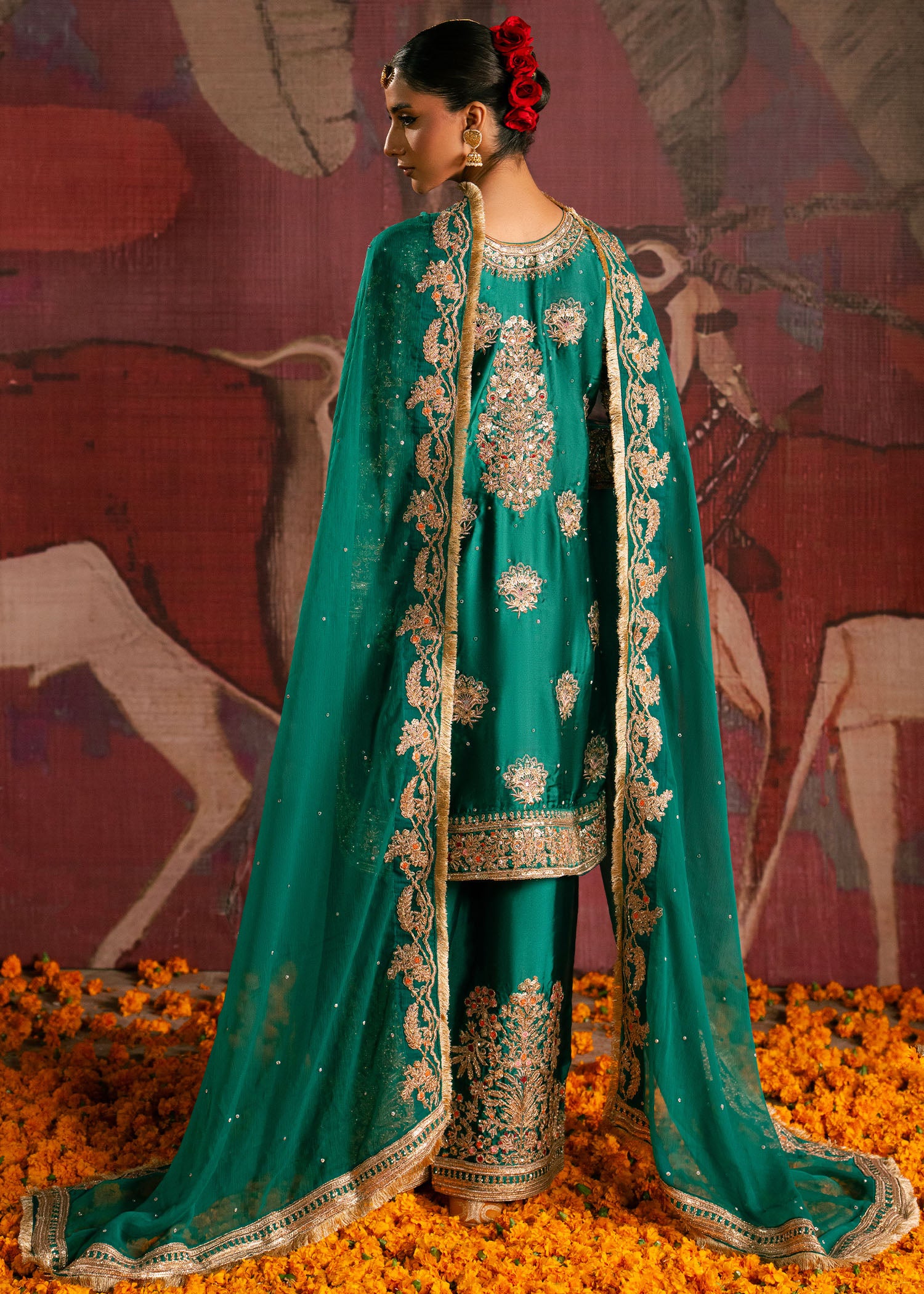 charmuse/shamooz Kurta Set in Bottle green