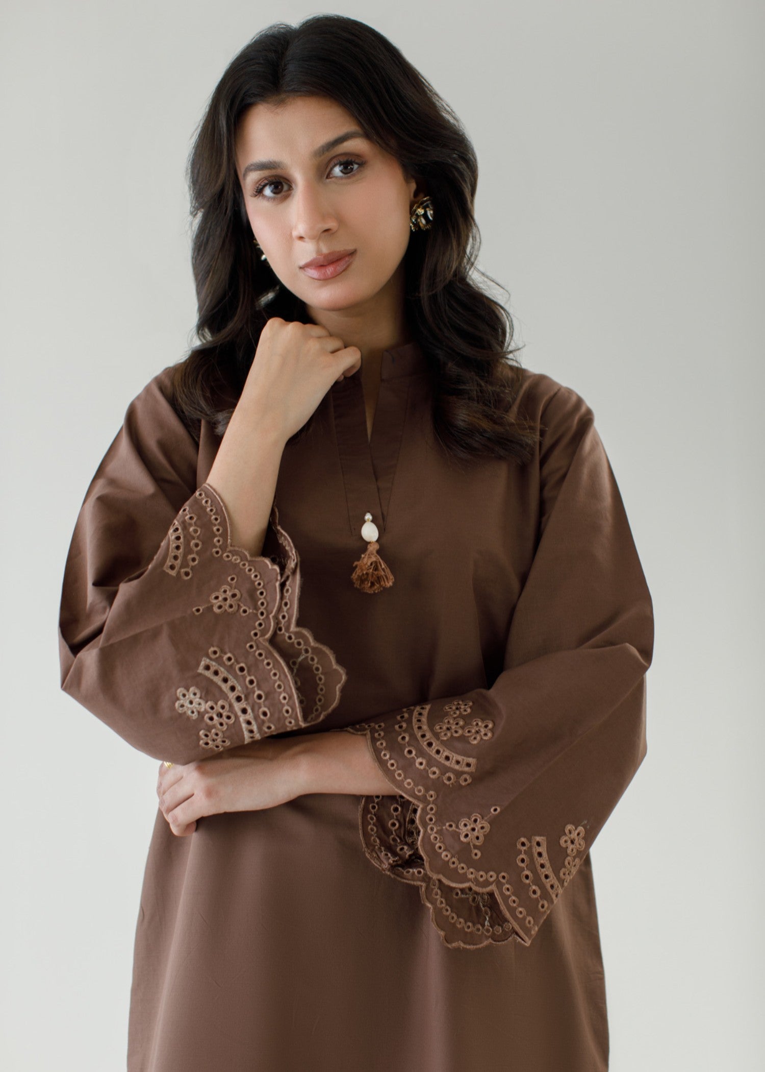 schiffli Kurta Set in Mocha brown