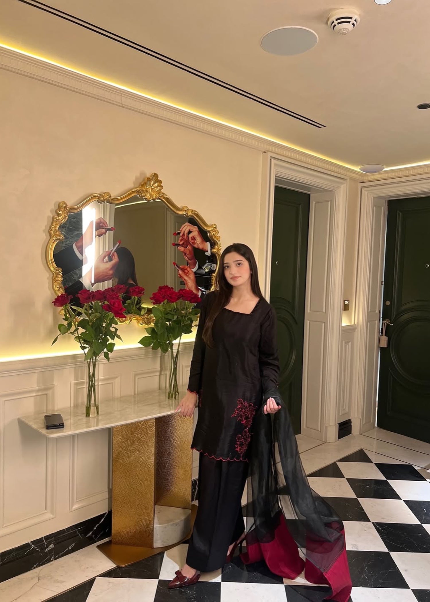charmuse/shamooz Kurta Set in Jet black