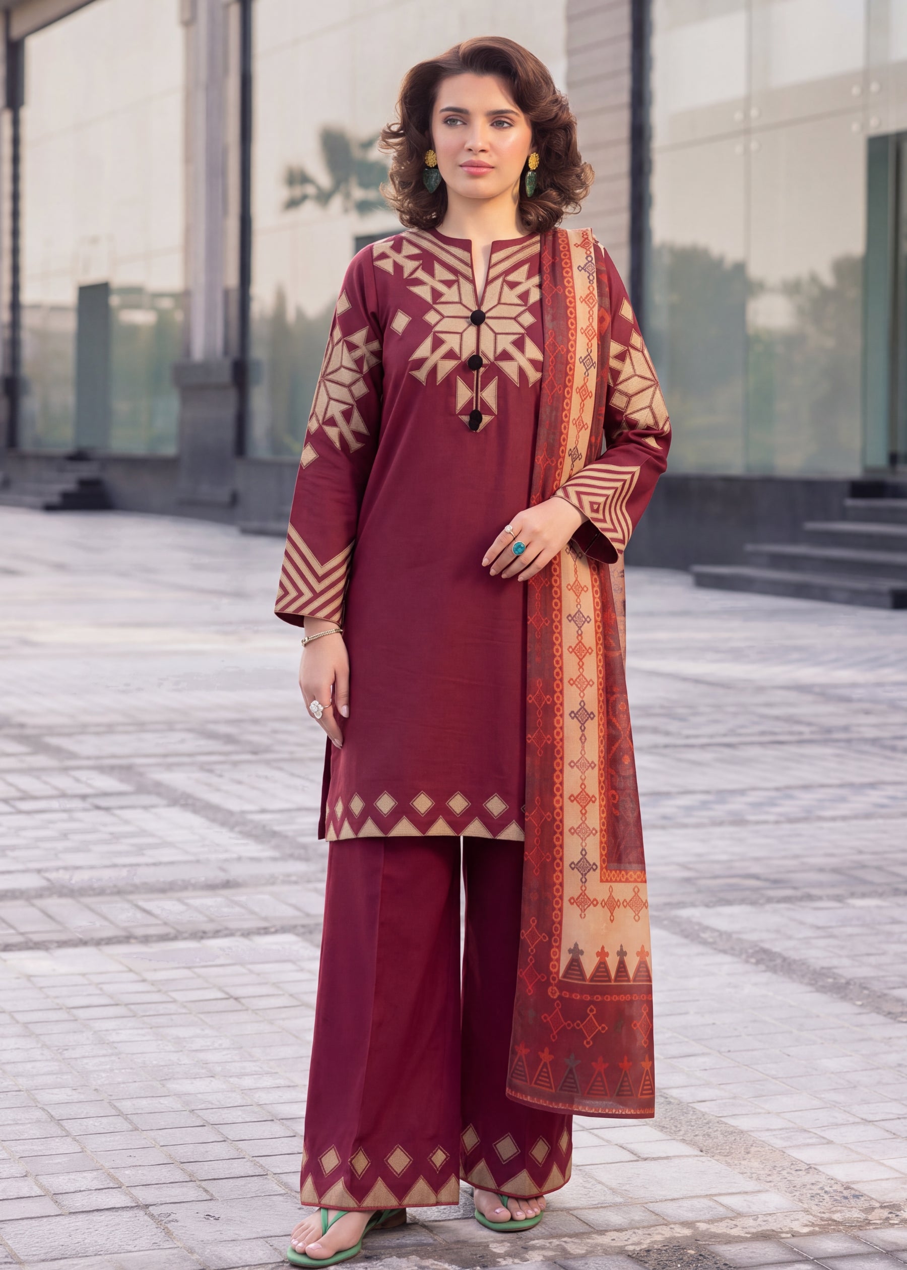 grip Kurta Set in Maroon