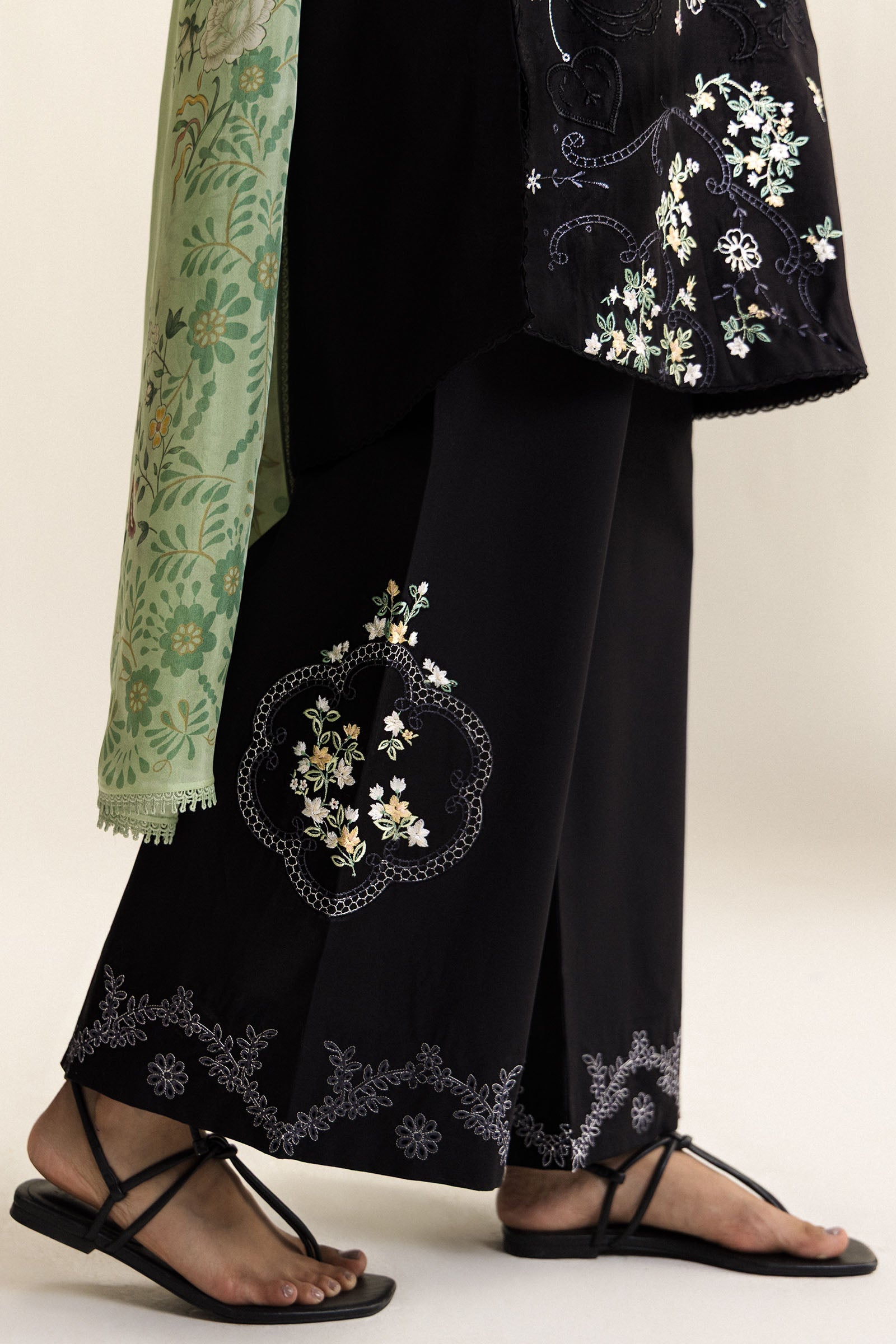 Coco Lawn Edit II – Eira-10A
