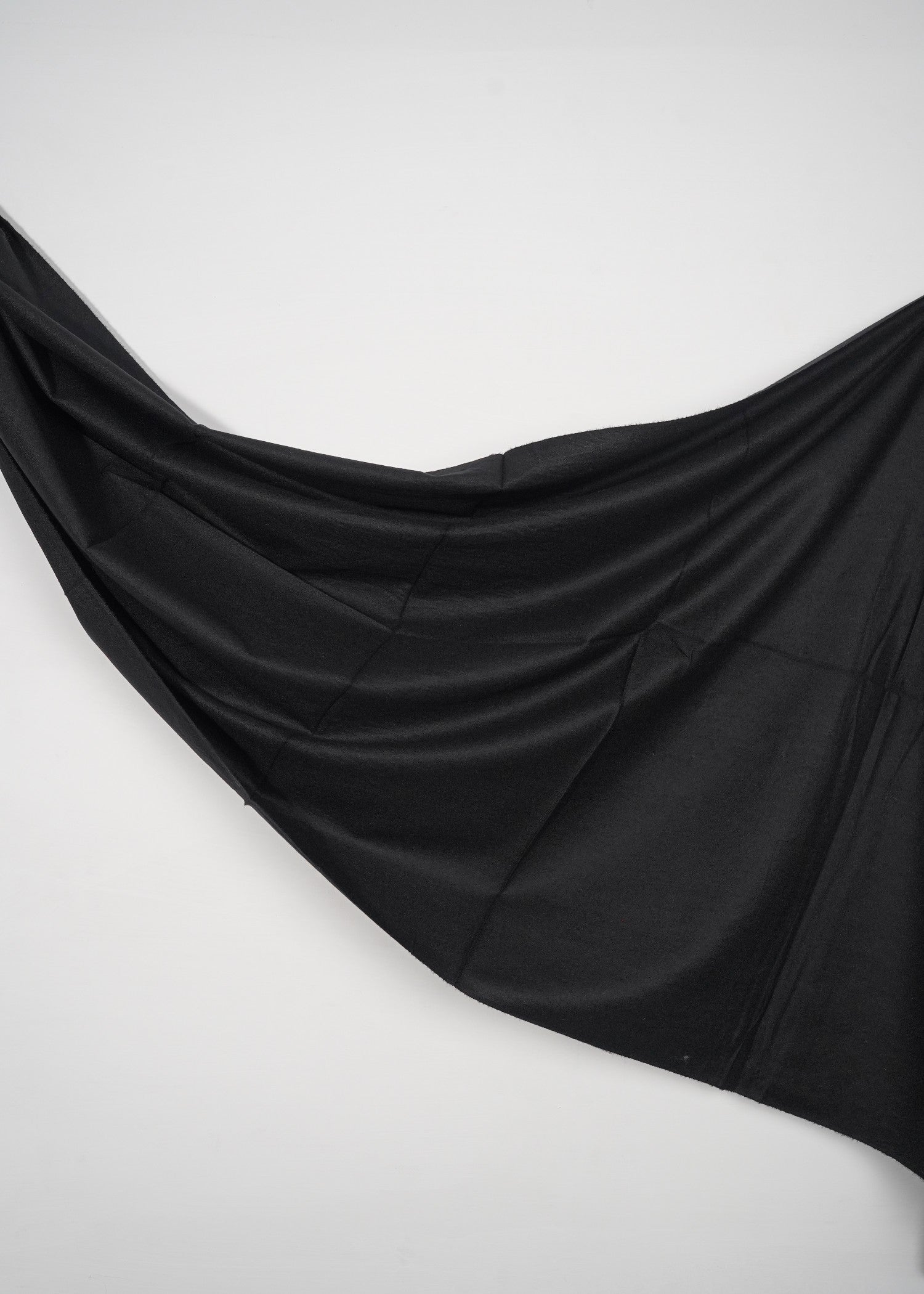 wool Hijab in Deep black