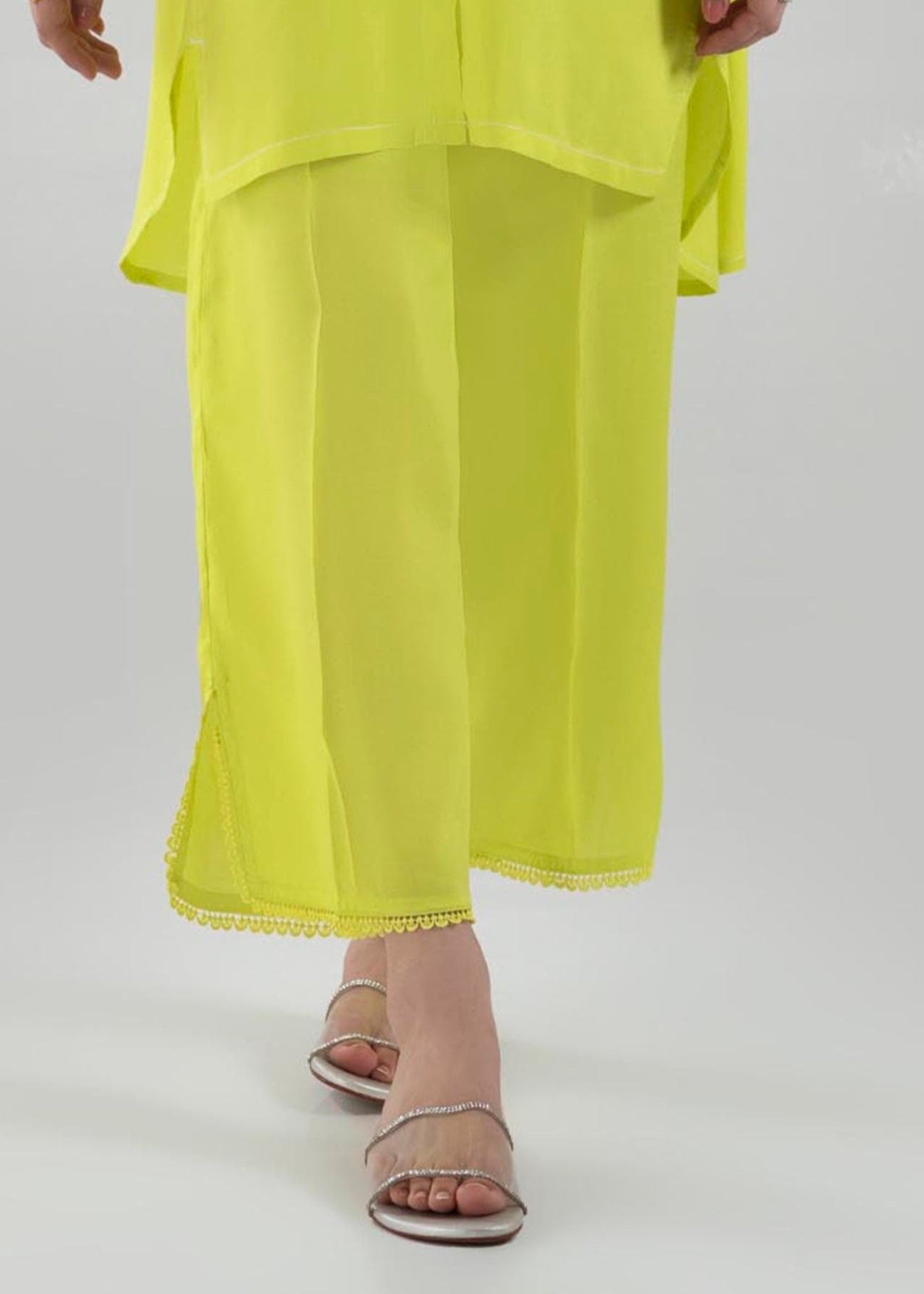 linen Trousers in Neon green