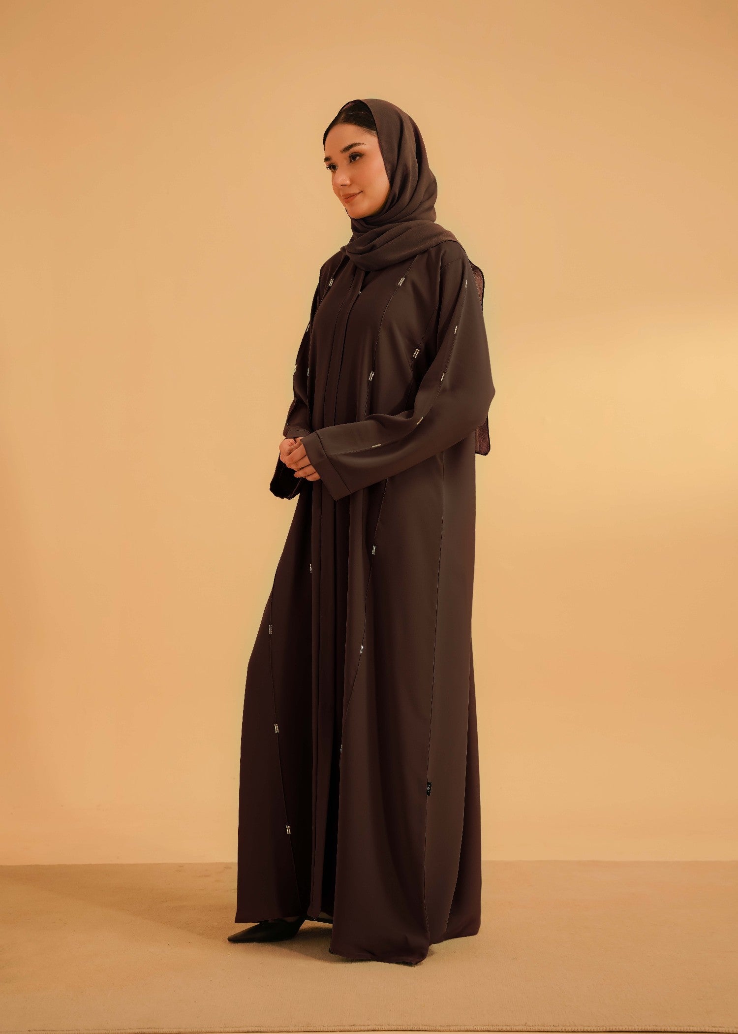nidha Abaya in Mocha brown