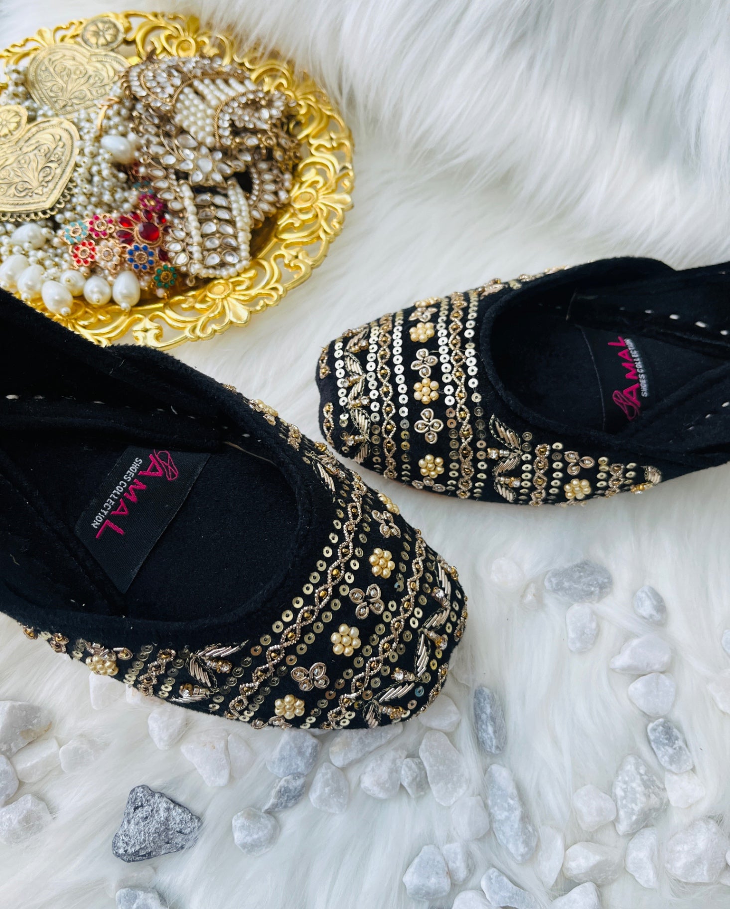 Khussa in Black by - High Quality Women Khussa MRQ6698