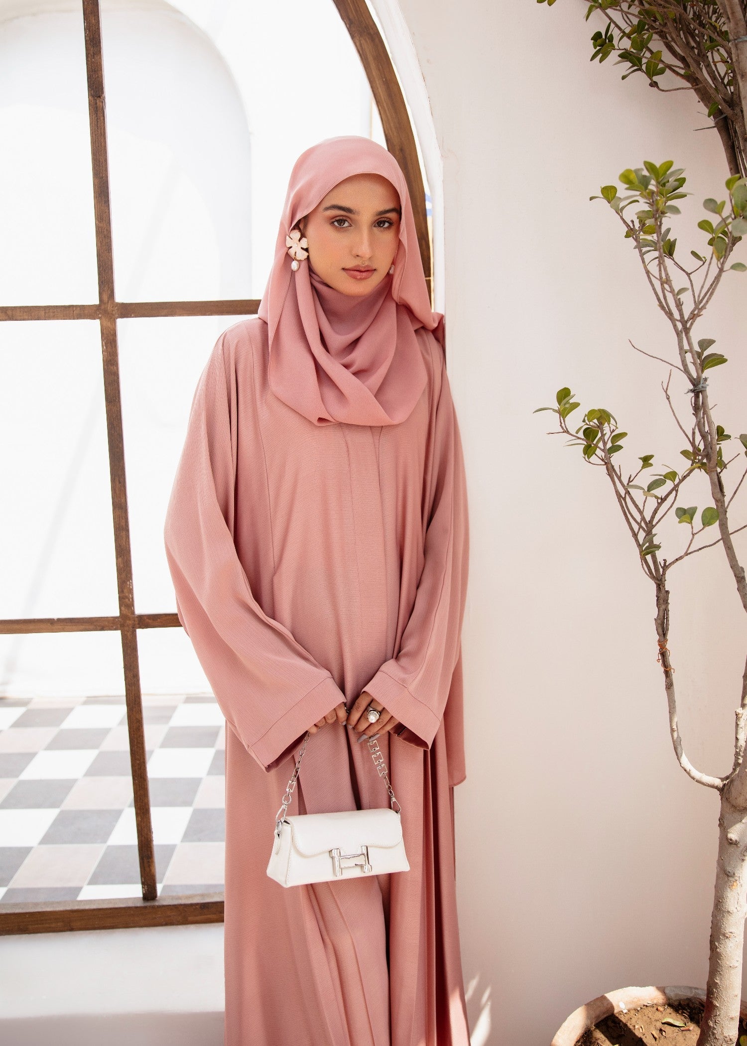 nidha Abaya in Blush pink
