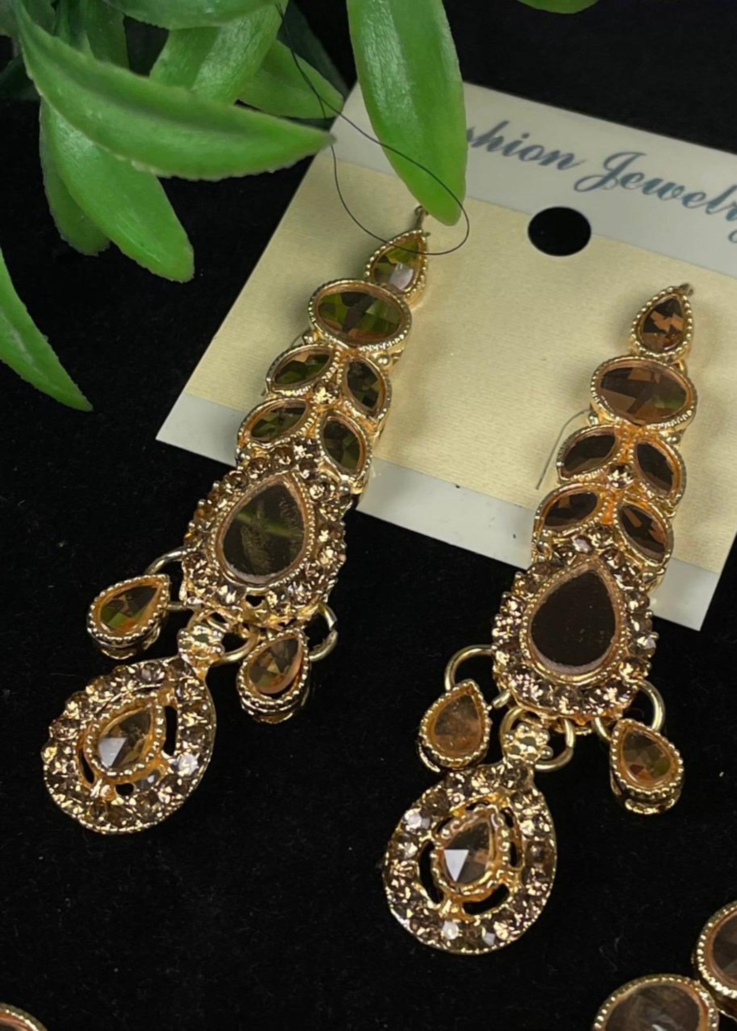 Jewelry Set in Gold Color by - Trendy Women Jewelry Set NRV4278