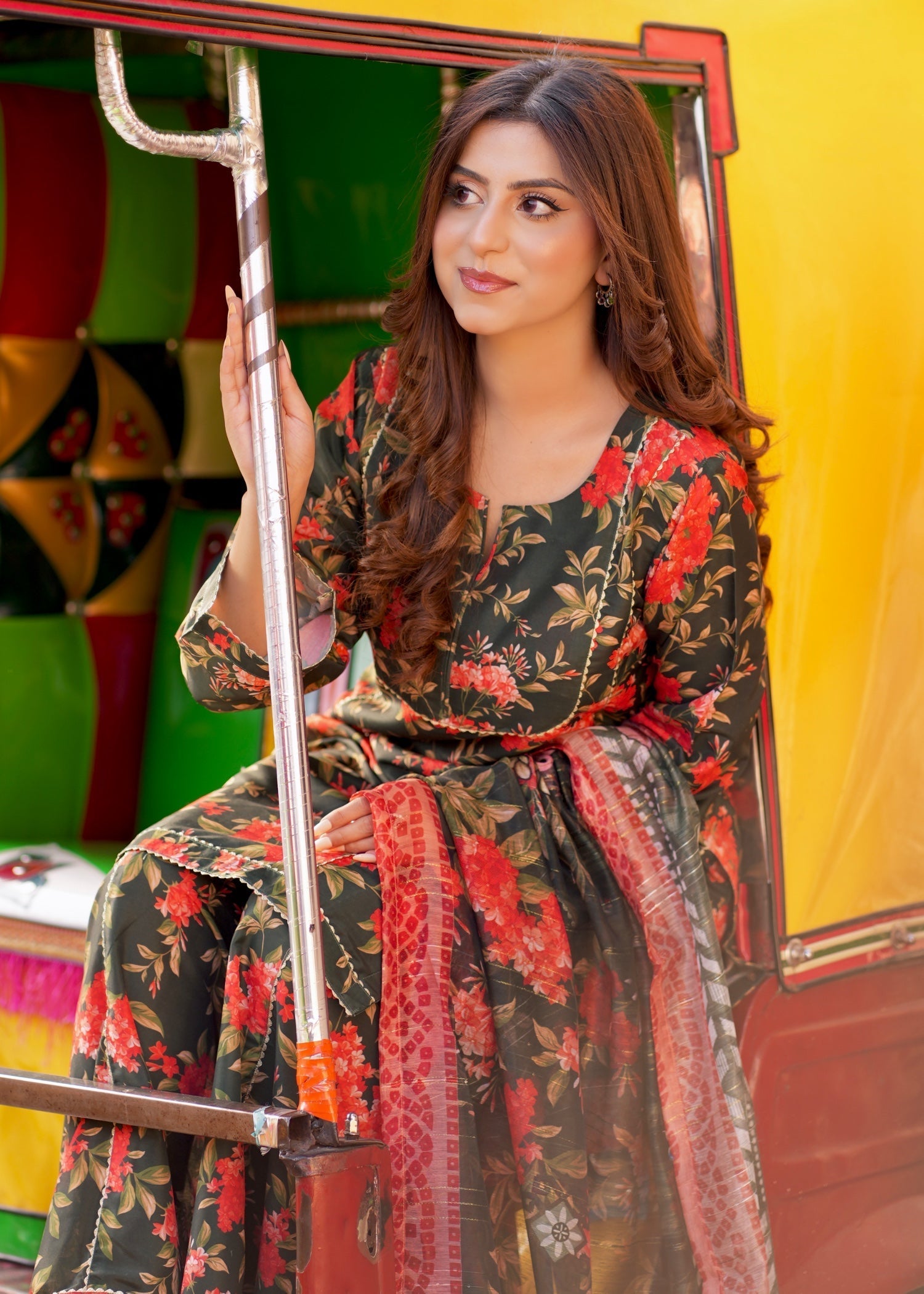 slub lawn Kurta Set in Bottle green