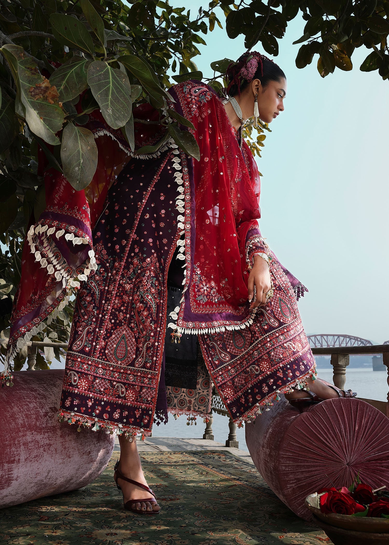 Luxury Lawn Eid Edit – Nihdi