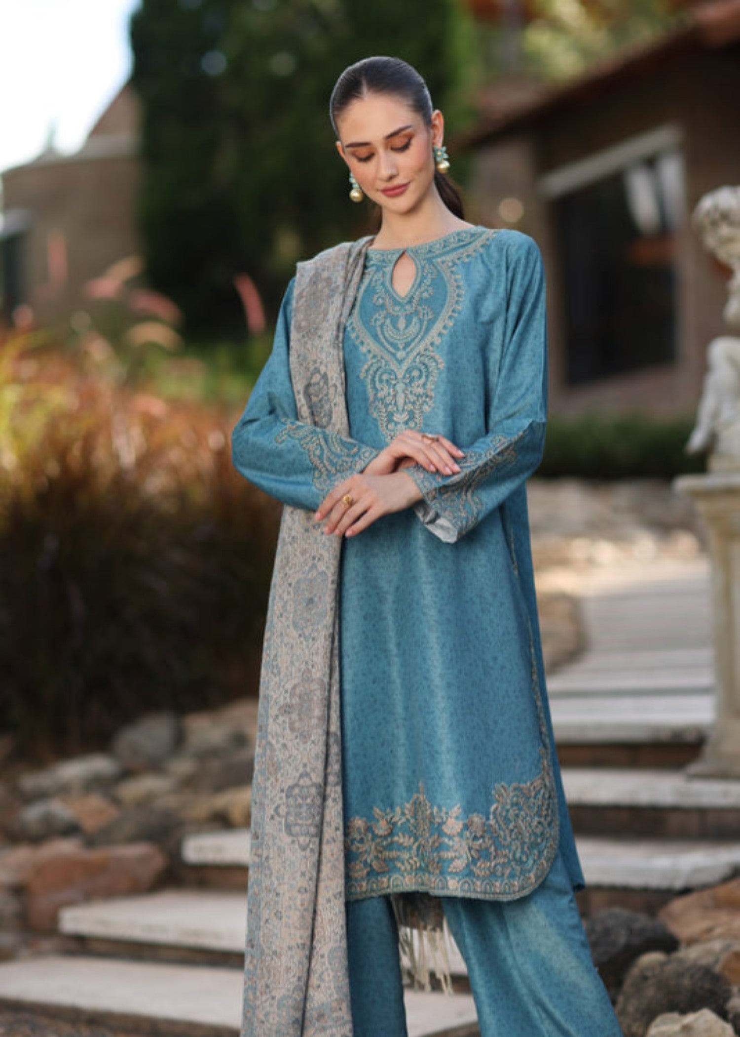 khaddar Kurta Set in Steel blue