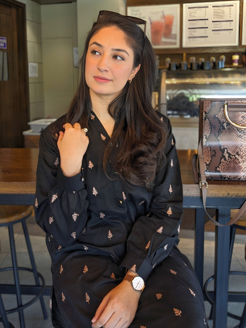 ribbed lawn Kurta Set in Black
