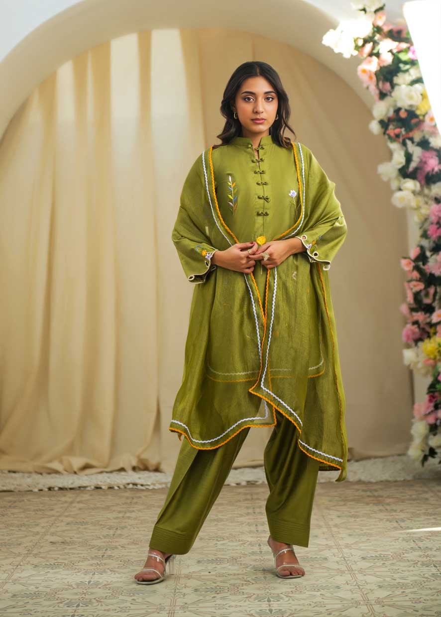 kattan silk Kurta Set in Olive green