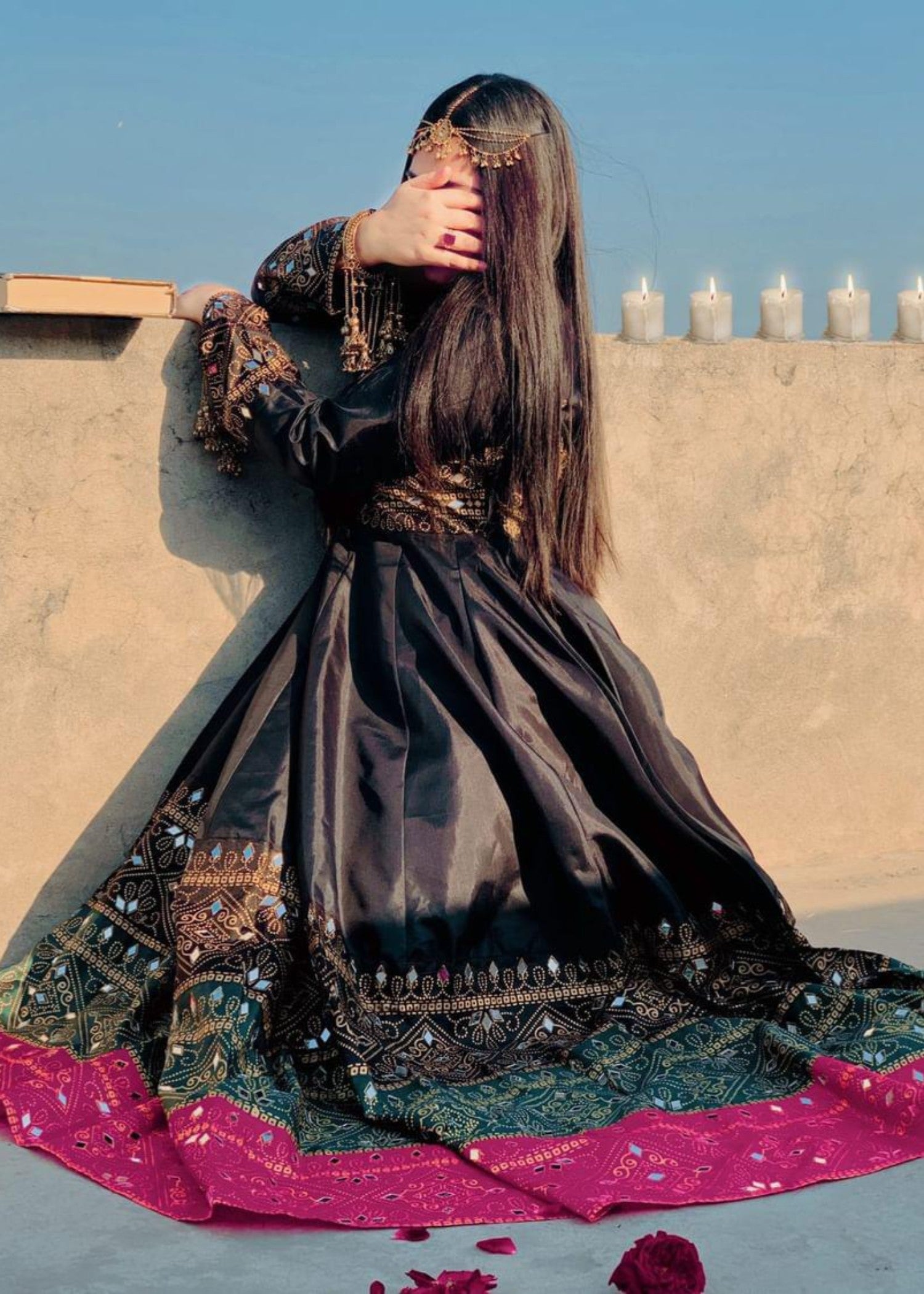 cotton satin Maxi in Black