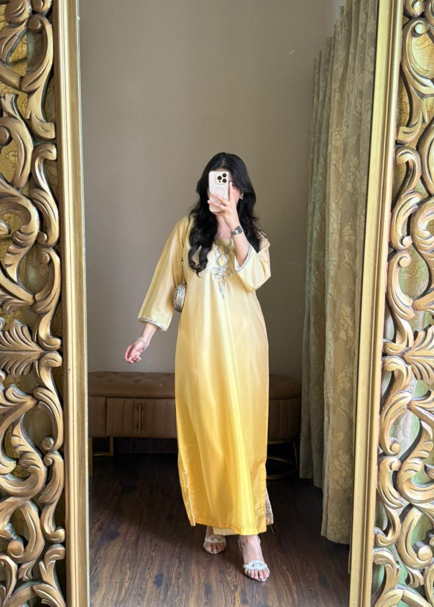 silk grip Kurta Set in Yellow