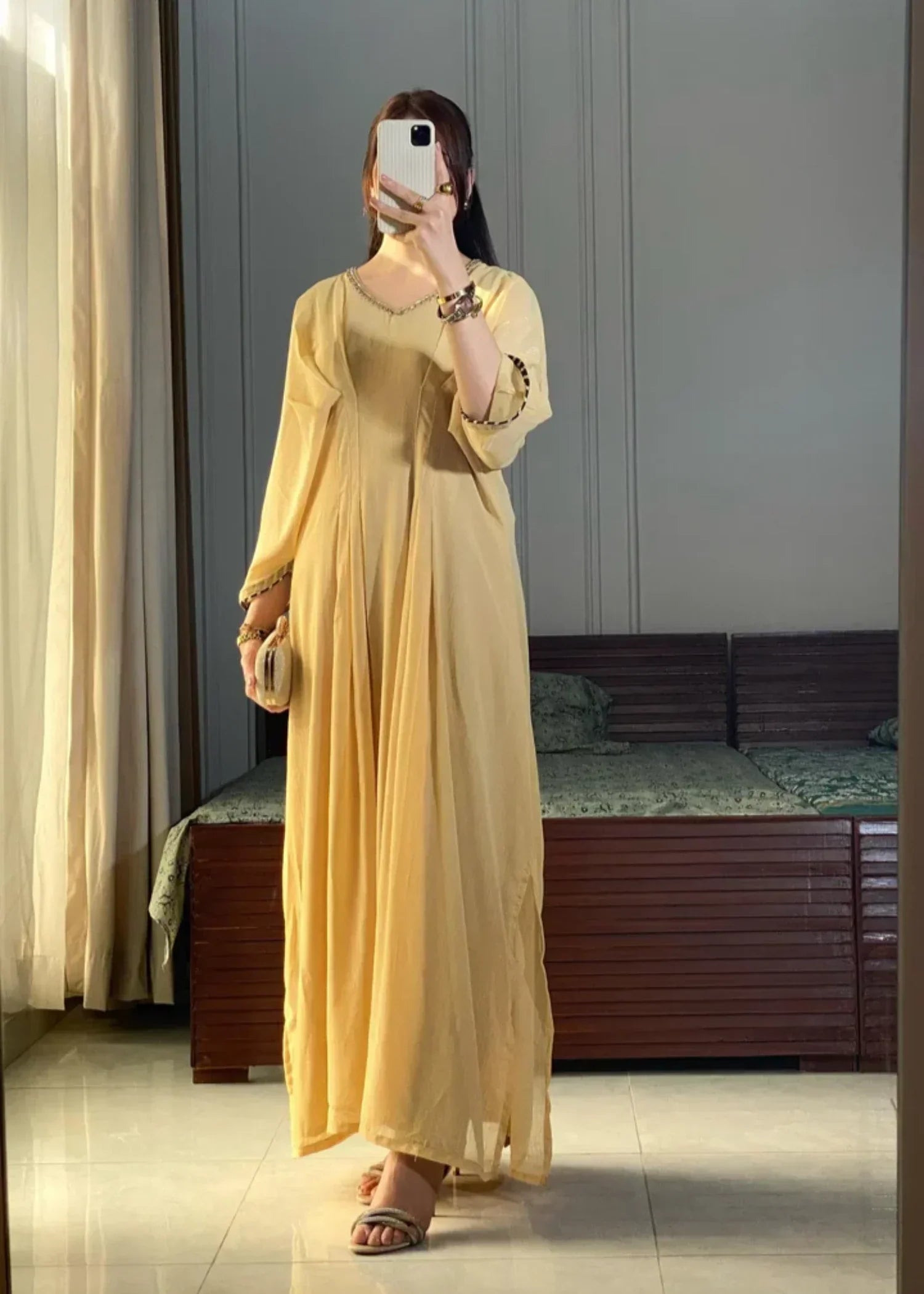 net Kaftan in Gold