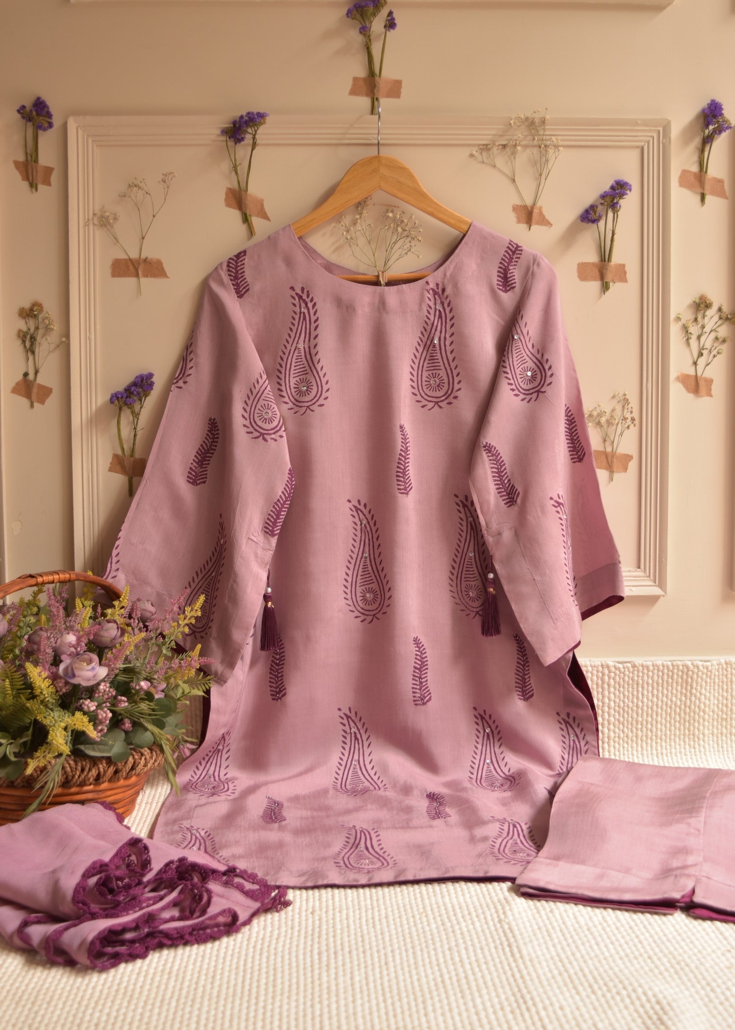 viscose Kurta Set in Mauve pink