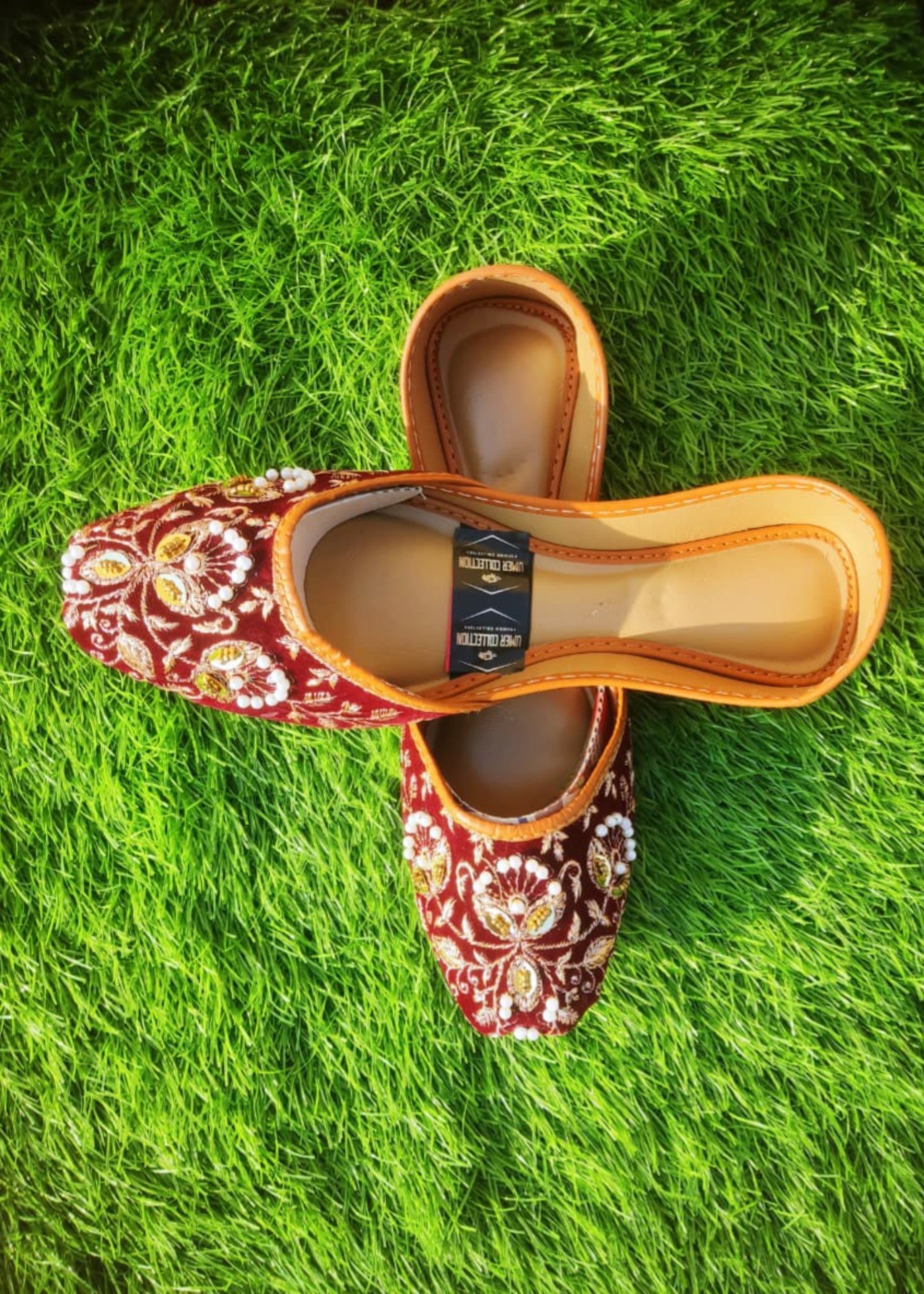Khussa in Maroon by - High Quality Women Khussa VFP1214