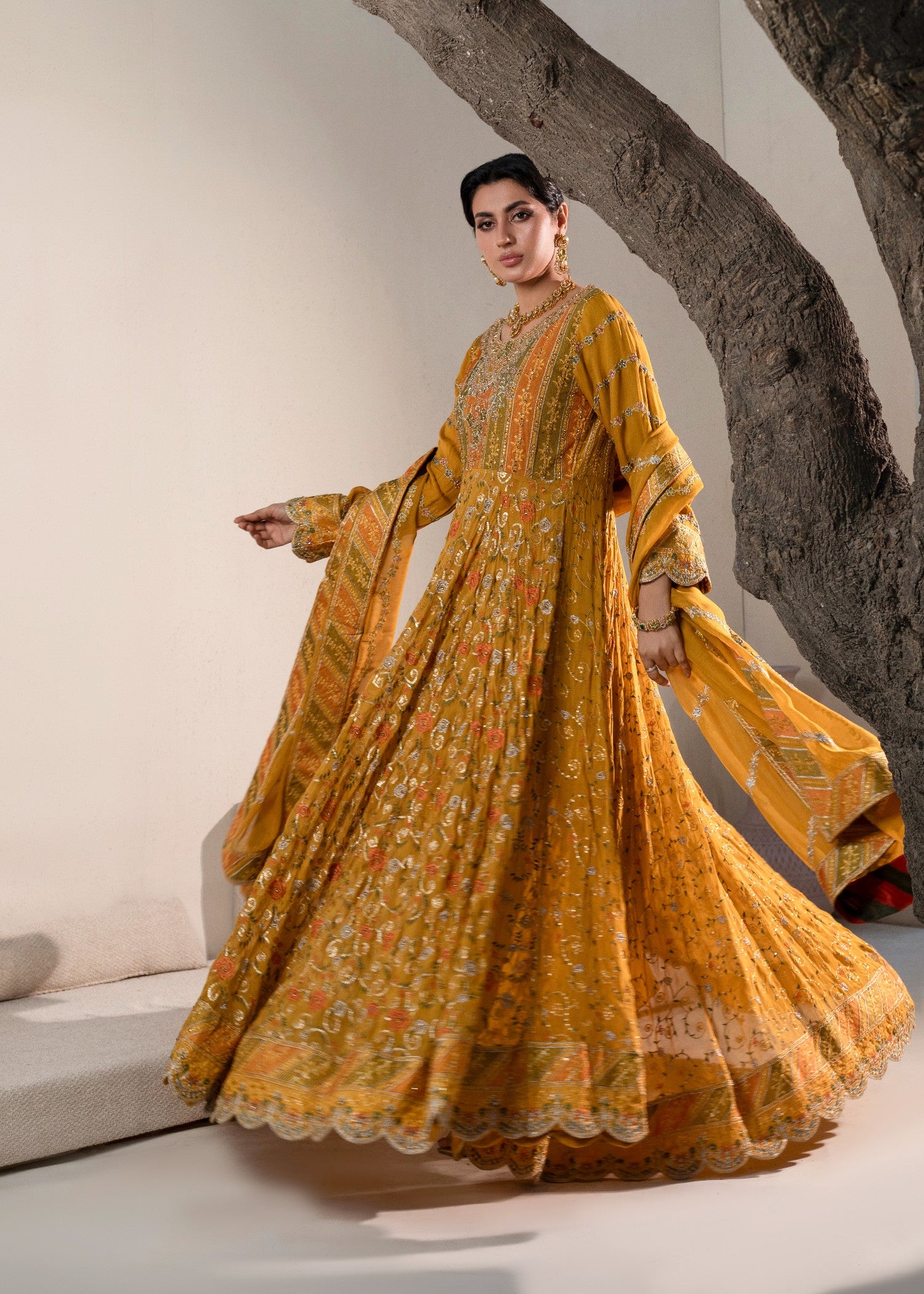 chiffon Maxi in Mari gold