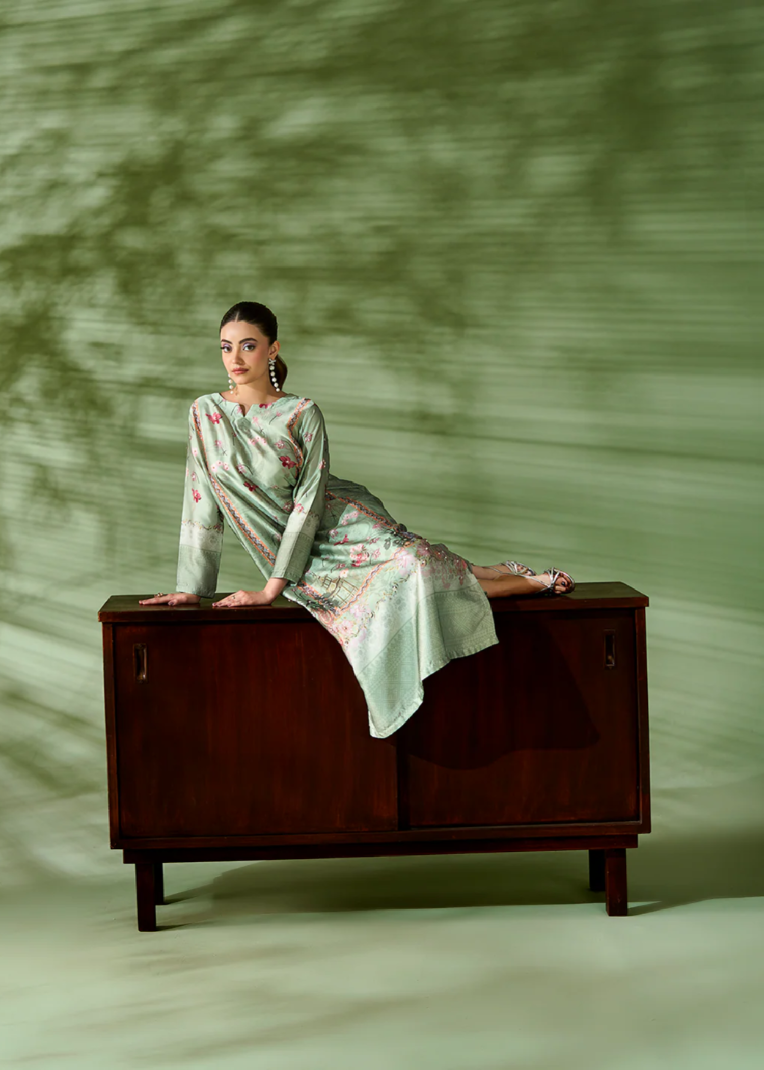 silk Kaftan in Mint green